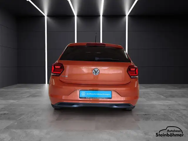 Volkswagen Polo view 5