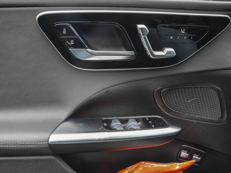 Mercedes-Benz C 300 C 300 e T AVANTGARDE DISTRONIC HUD MEMORY KAMERA — photo 14