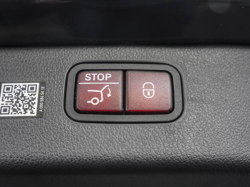 Mercedes-Benz C 300 C 300 e T AVANTGARDE DISTRONIC HUD MEMORY KAMERA — photo 15