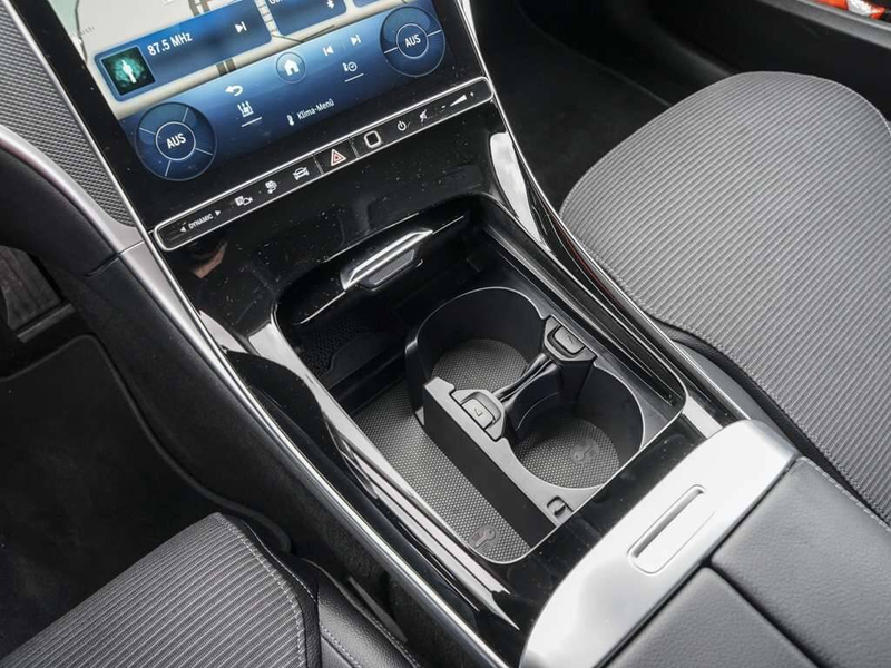 Mercedes-Benz C 300 C 300 e T AVANTGARDE DISTRONIC HUD MEMORY KAMERA — photo 12