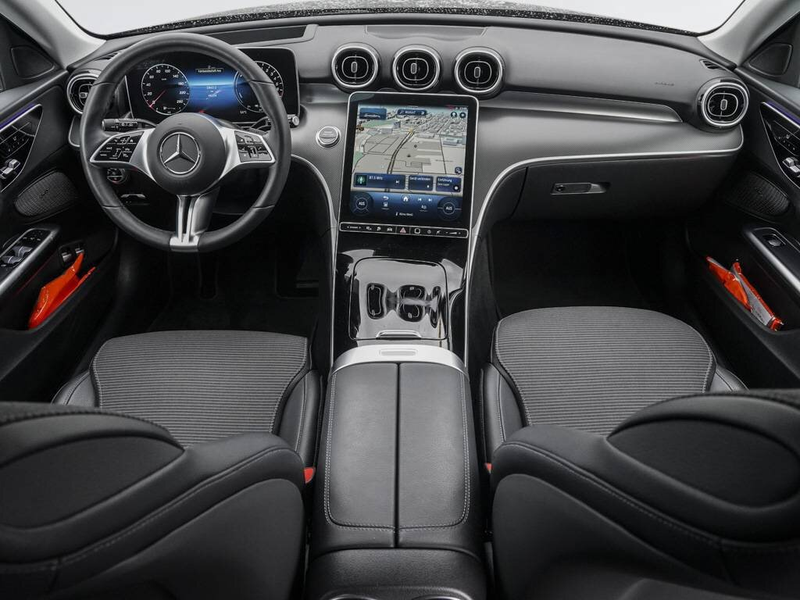 Mercedes-Benz C 300 C 300 e T AVANTGARDE DISTRONIC HUD MEMORY KAMERA — photo 9