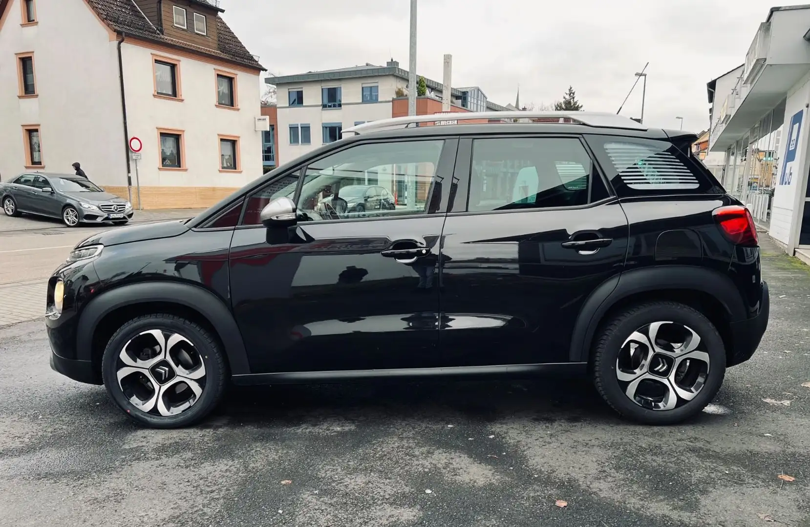 Citroen C3 Aircross Pano Navi Kamera SHZ Teilleder Schwarz - 2