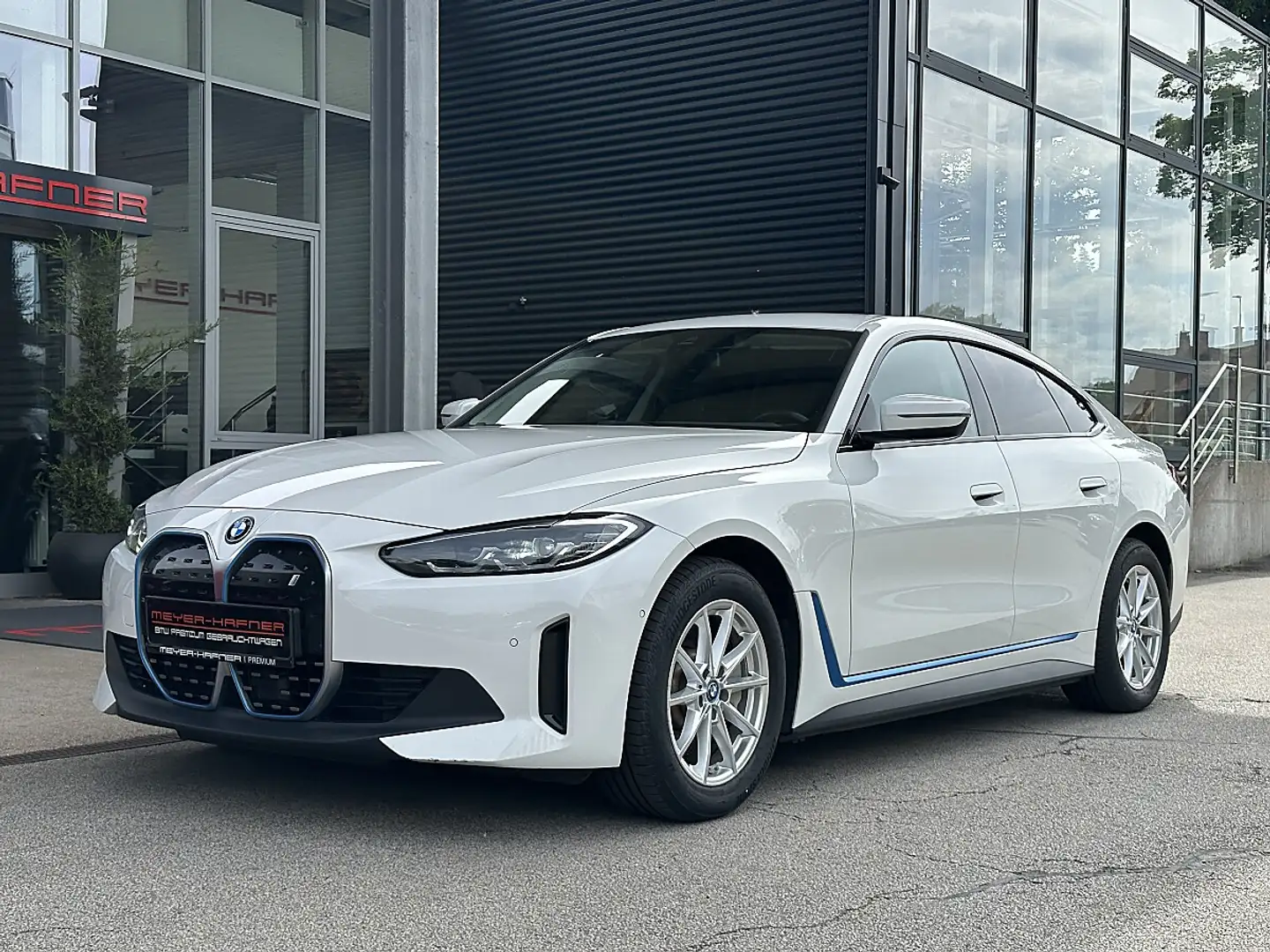 BMW i4 Gran Coupe eDrive40 80,7kWh Weiß - 2