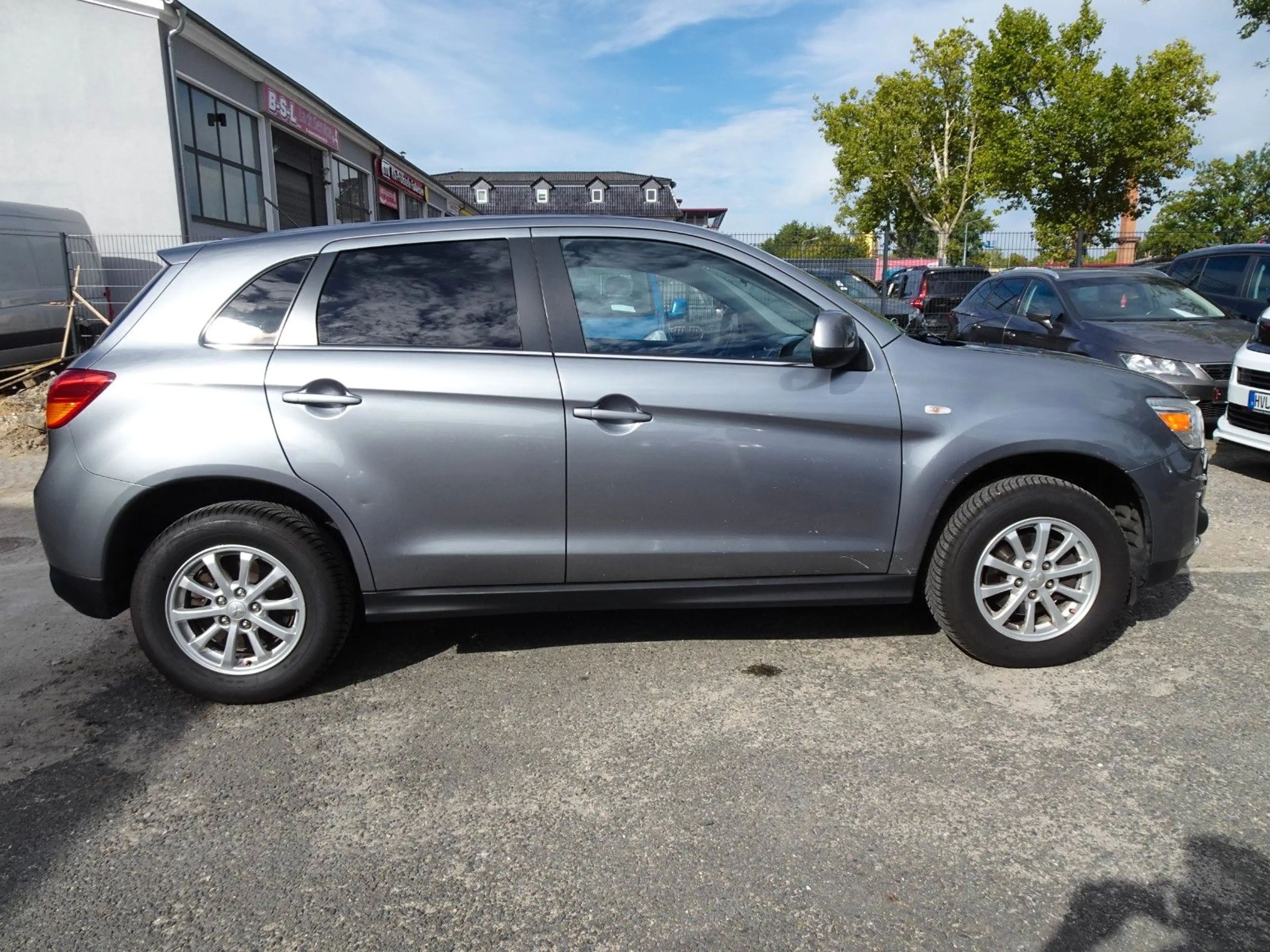 Mitsubishi ASX Invite 4WD 2.3, 110kW, AUTOM-KLIMATR-TEMPOMA — photo 7