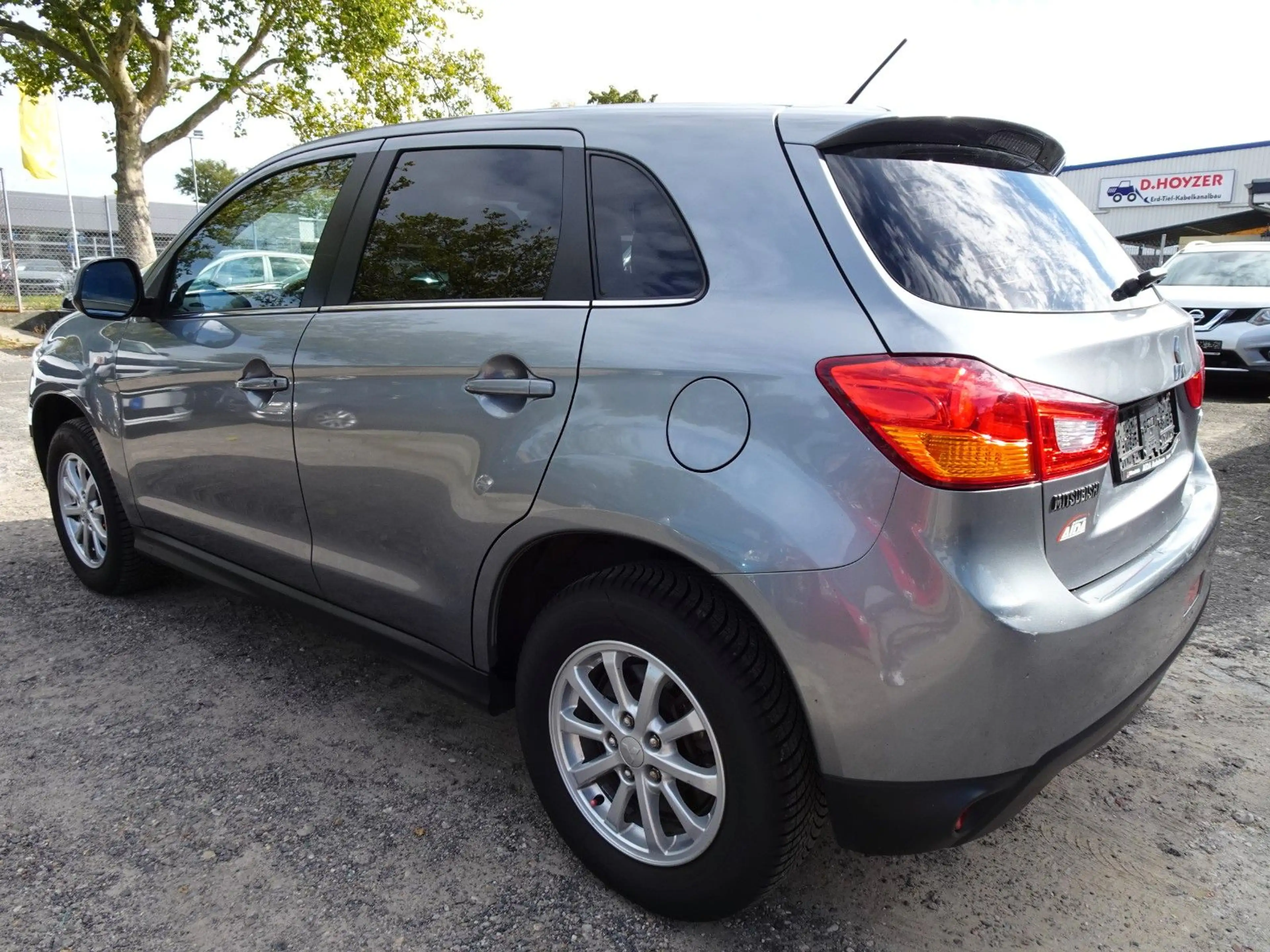 Mitsubishi ASX Invite 4WD 2.3, 110kW, AUTOM-KLIMATR-TEMPOMA — photo 4