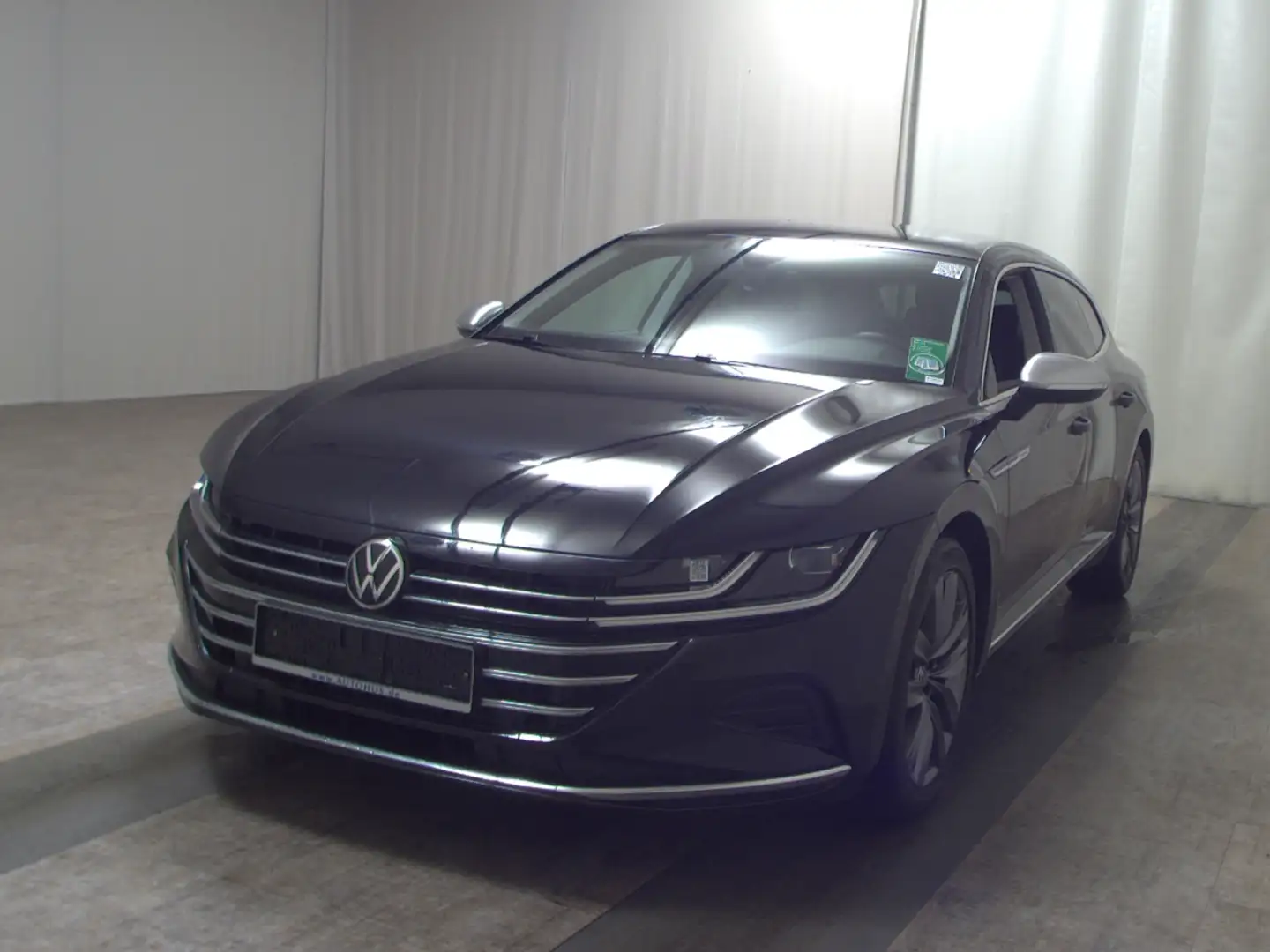 Volkswagen Arteon Shooting Brake 2.0 TDI  Elegance Navi vc Schwarz - 2