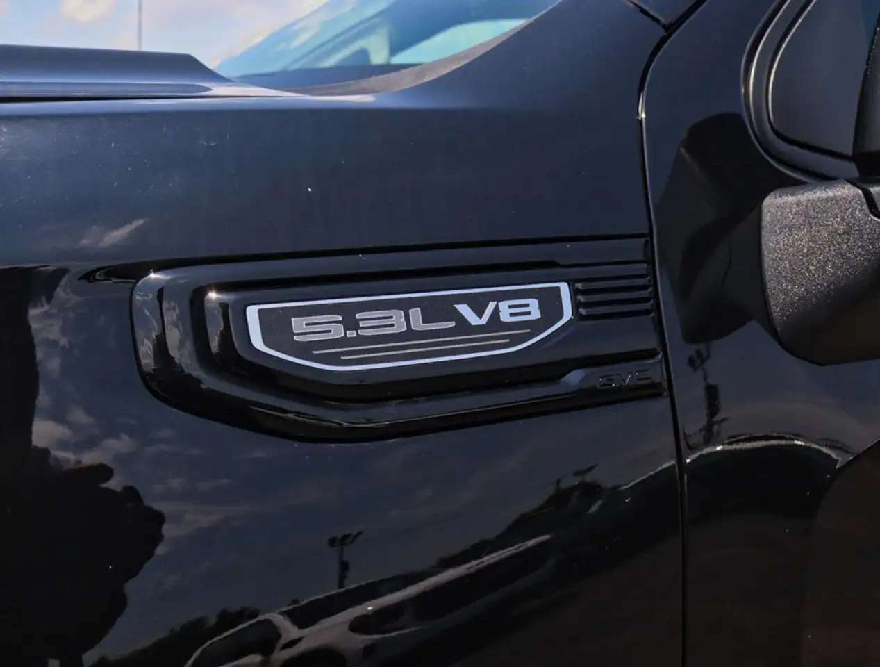GMC Sierra 1500 снимка GMC Sierra 1500