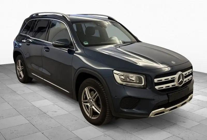 MERCEDES-BENZ Glb