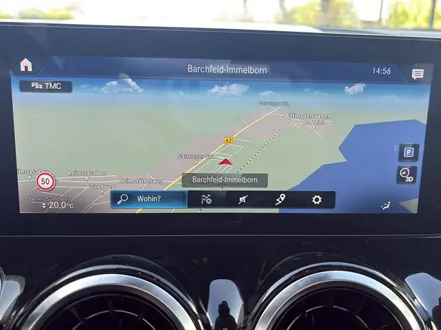 Mercedes-Benz GLB view 22