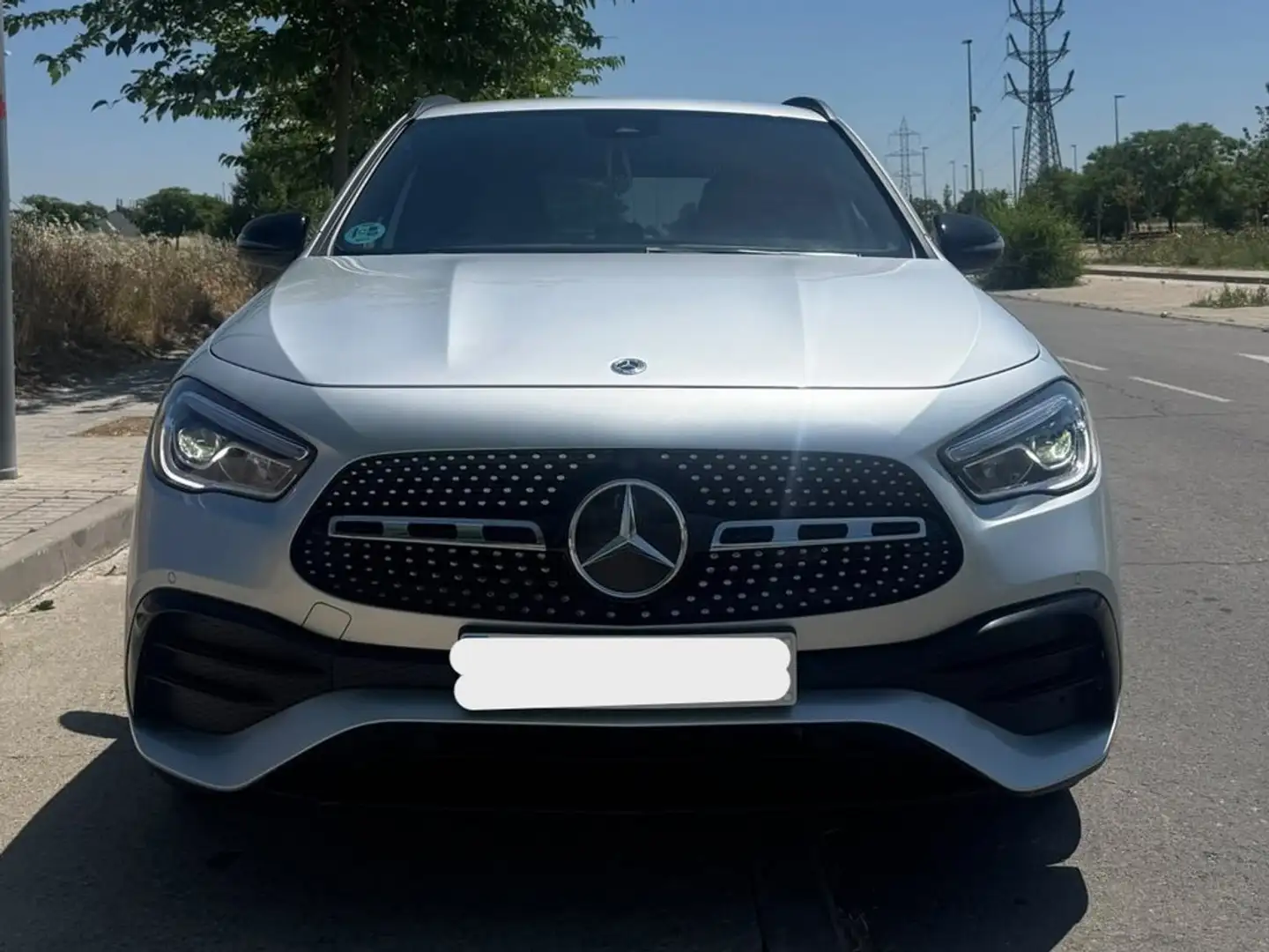 Mercedes-Benz GLA 200 D Gris - 2