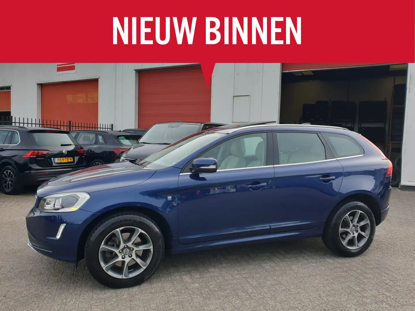 Volvo XC60 2.0 T5 FWD Ocean Race 245pk Blau - 1