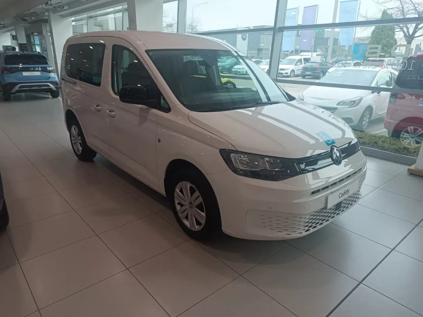 Volkswagen Caddy PIANALE RIBASSATO PER CARROZZINA - PREZZO + IVA Bianco - 1