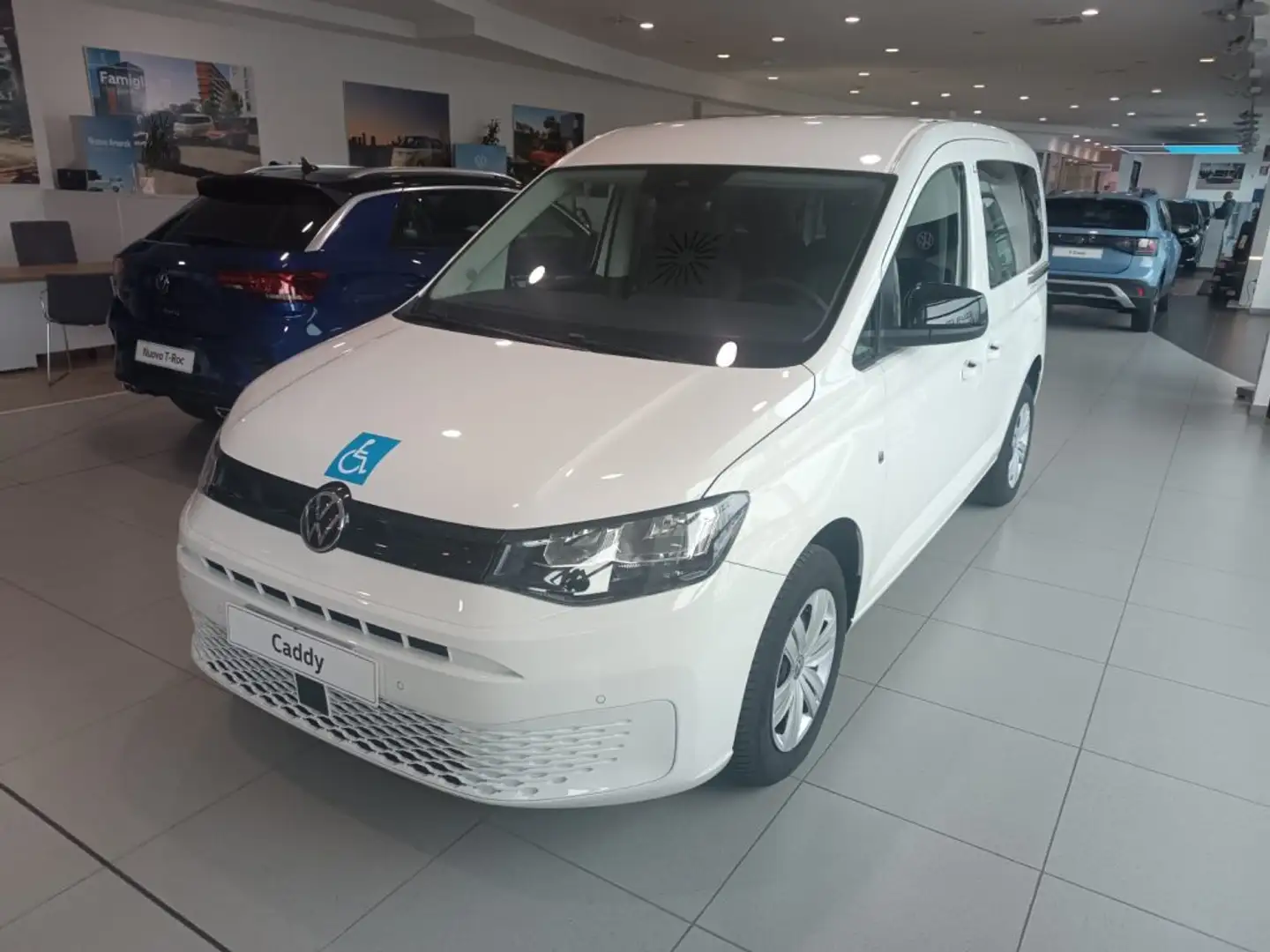Volkswagen Caddy PIANALE RIBASSATO PER CARROZZINA - PREZZO + IVA Bianco - 2