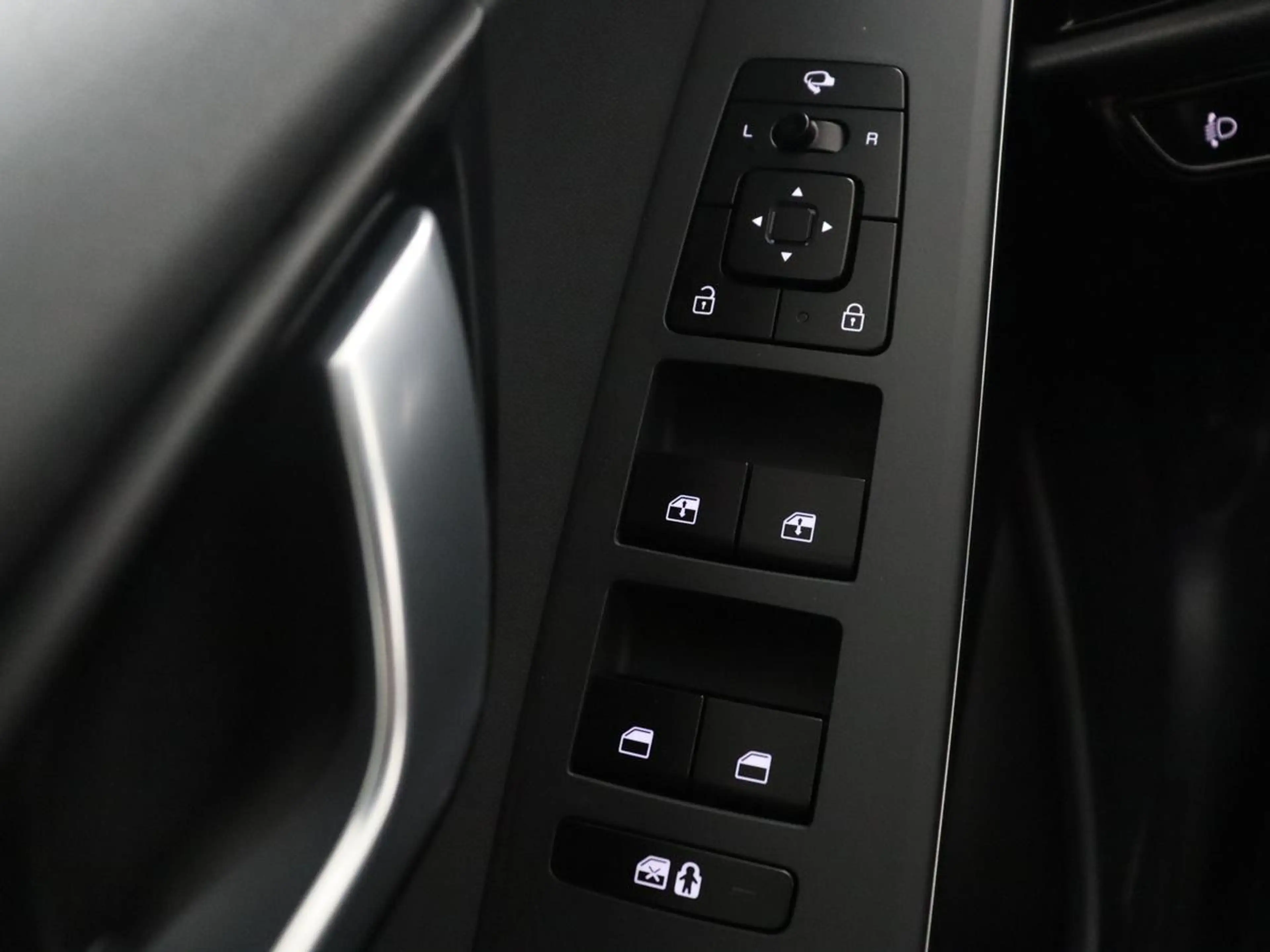 Kia e-Niro EV DynamicPlusLine 64.8 kWh | SOH 95,8% | Panorama — photo 46