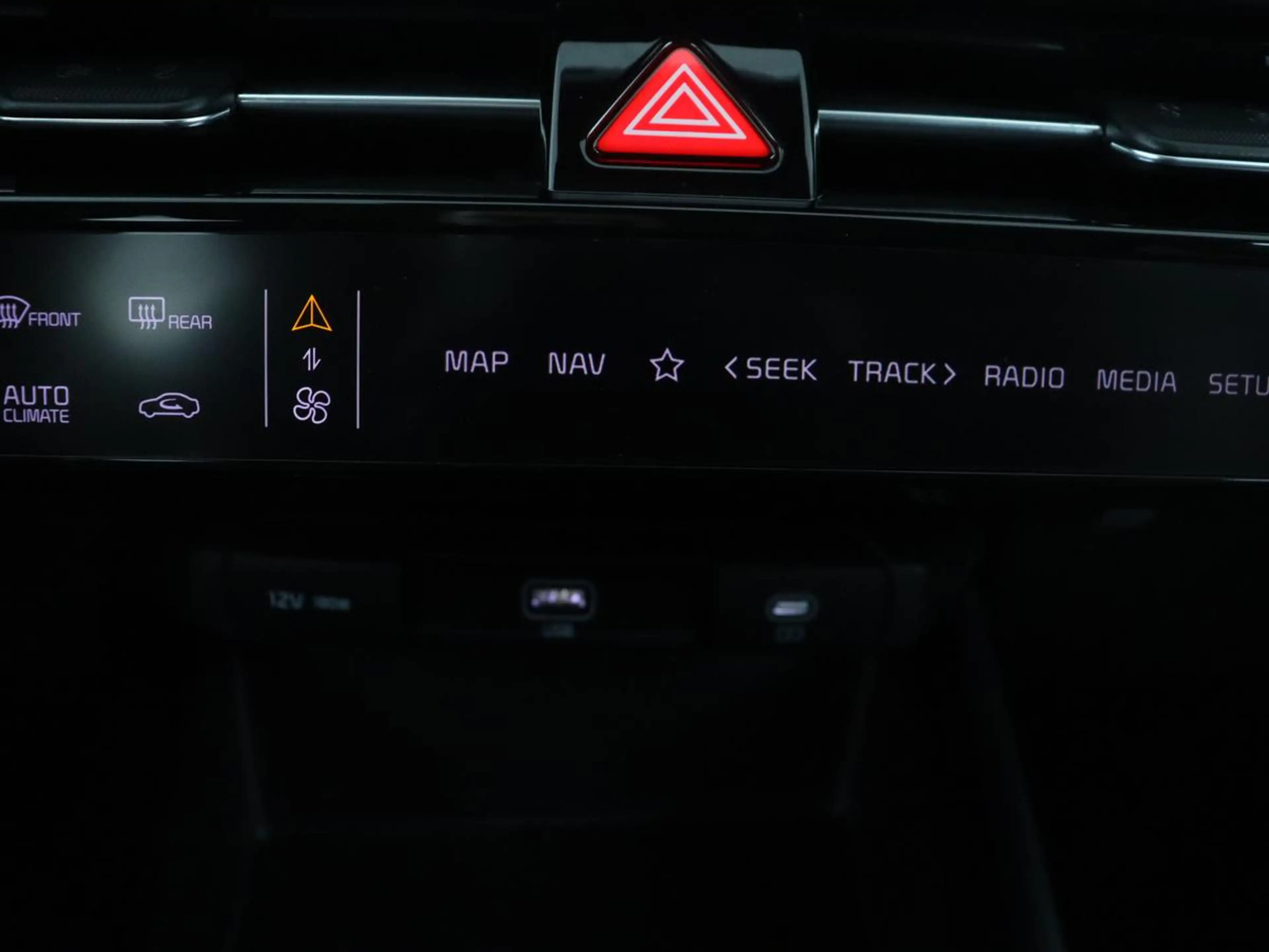 Kia e-Niro EV DynamicPlusLine 64.8 kWh | SOH 95,8% | Panorama — photo 41
