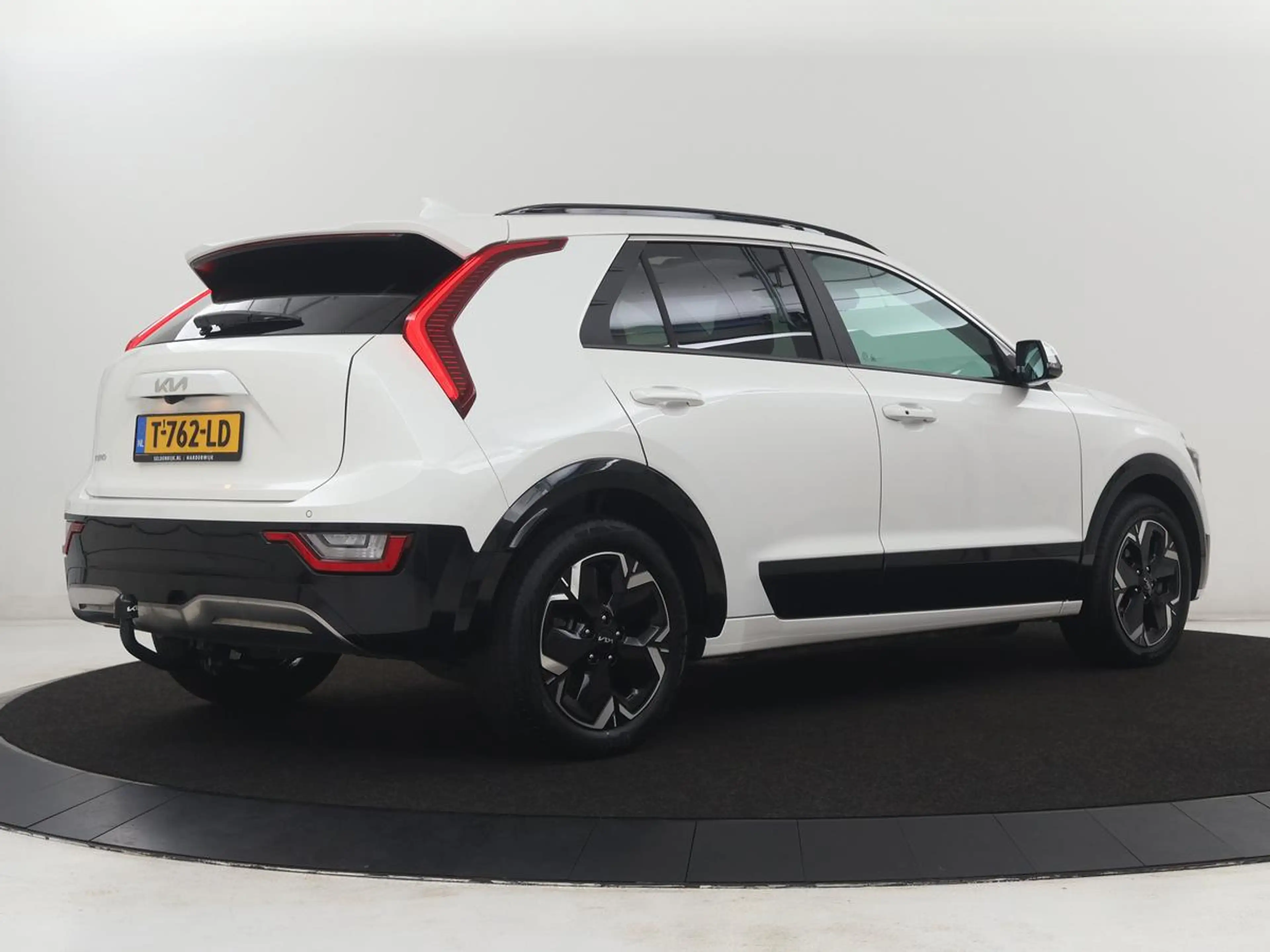 Kia e-Niro EV DynamicPlusLine 64.8 kWh | SOH 95,8% | Panorama — photo 48