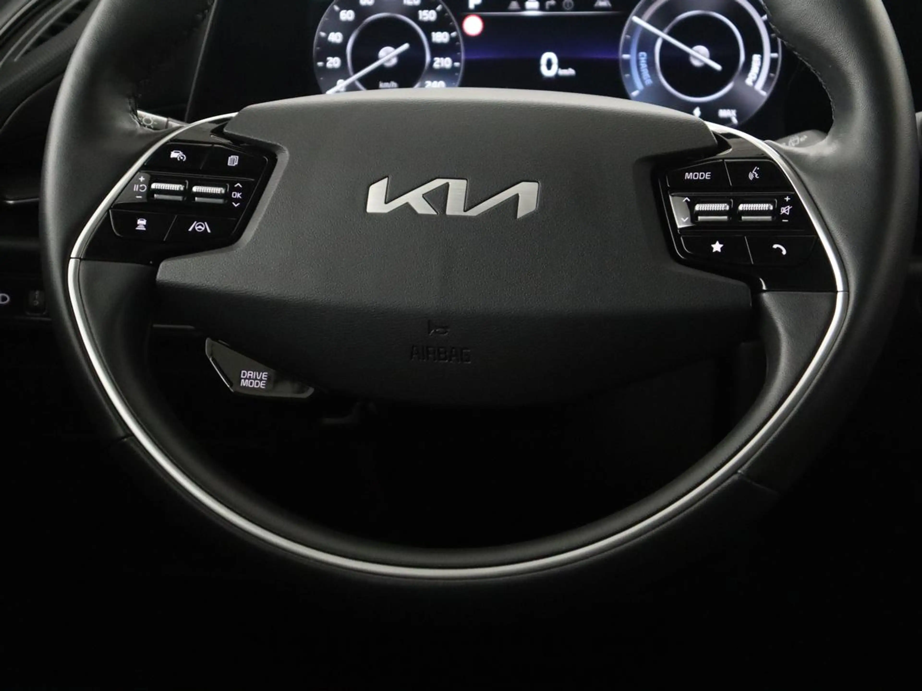 Kia e-Niro EV DynamicPlusLine 64.8 kWh | SOH 95,8% | Panorama — photo 9
