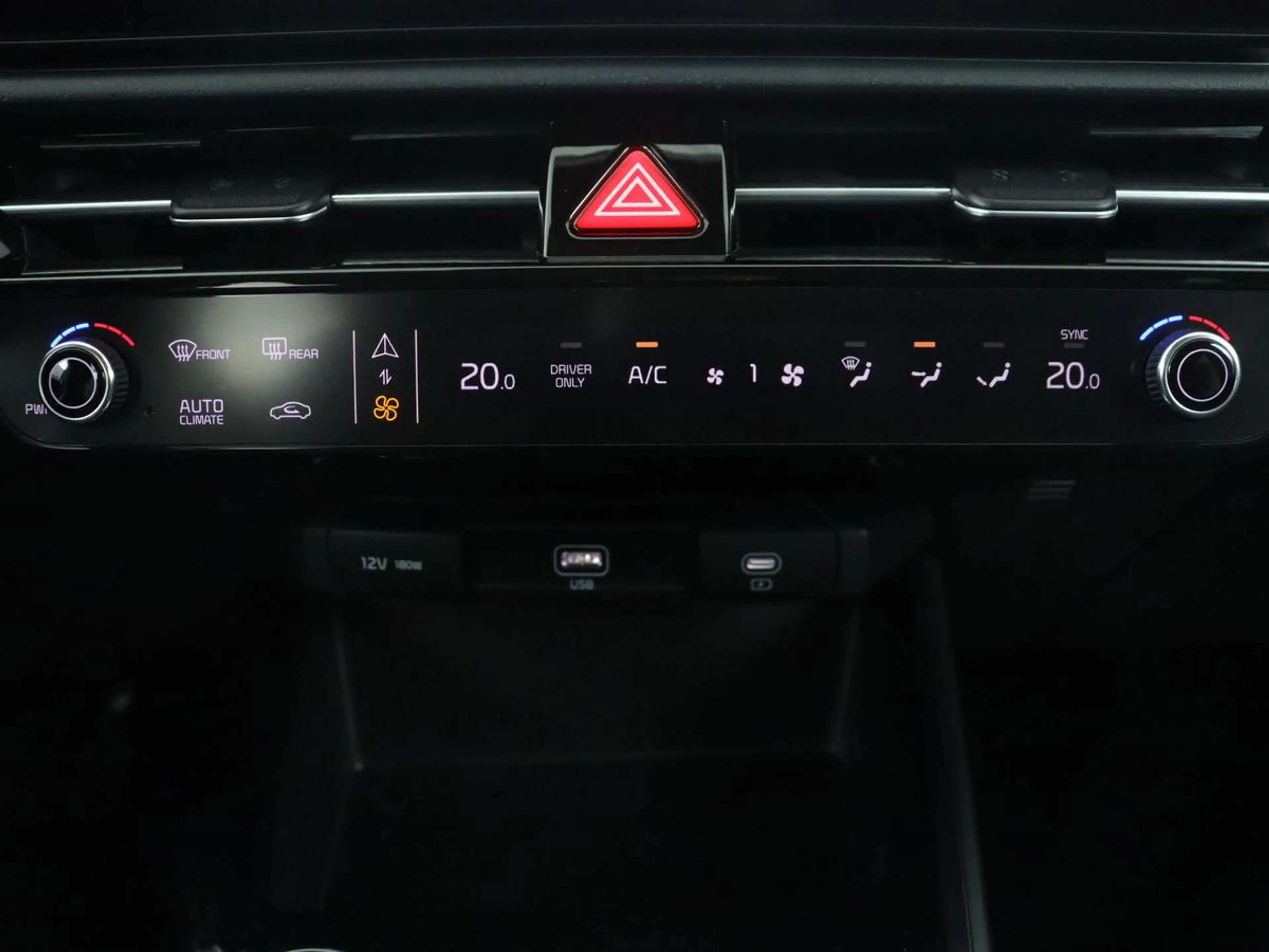 Kia e-Niro EV DynamicPlusLine 64.8 kWh | SOH 95,8% | Panorama — photo 40