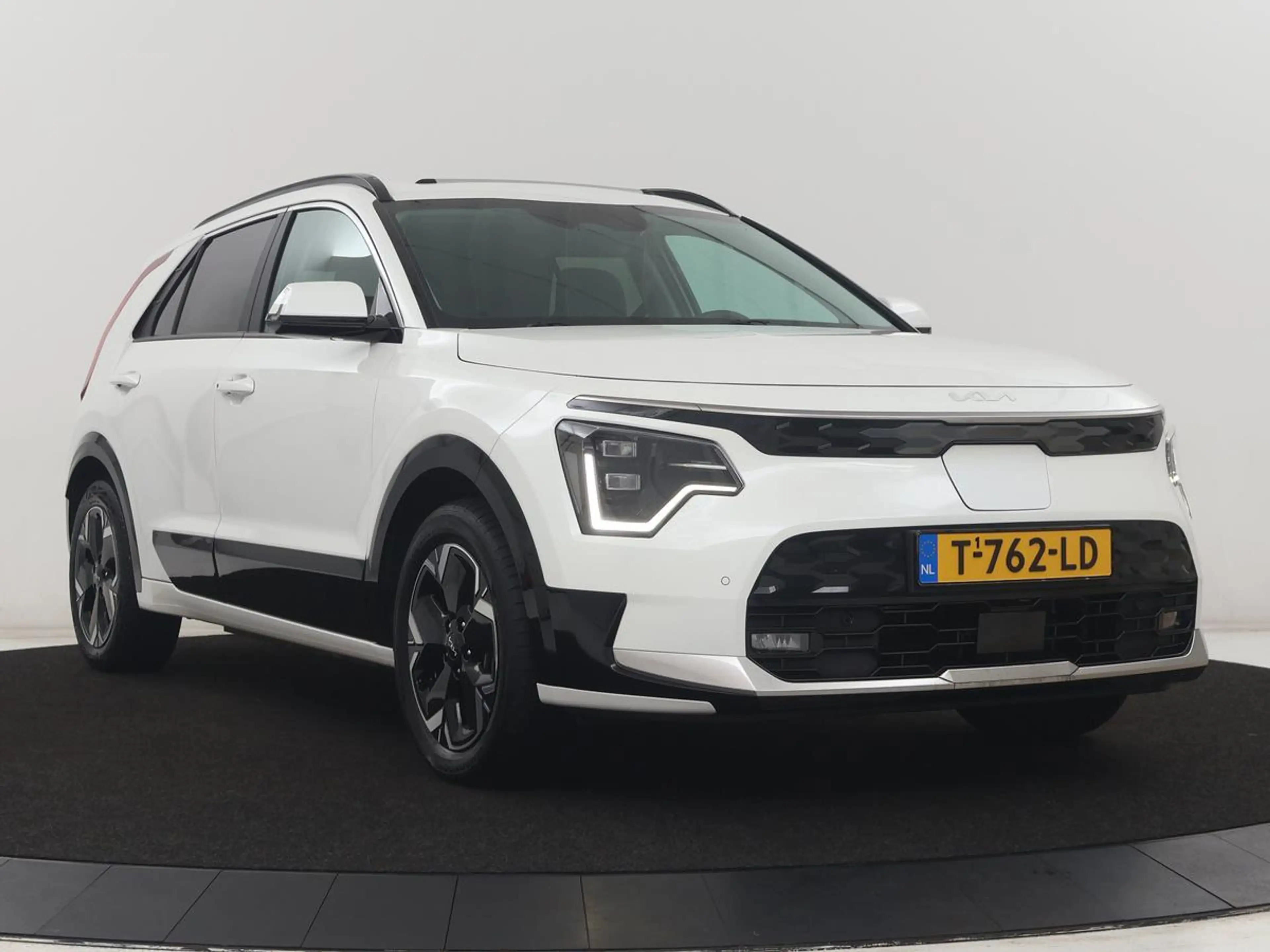 Kia e-Niro EV DynamicPlusLine 64.8 kWh | SOH 95,8% | Panorama — photo 49