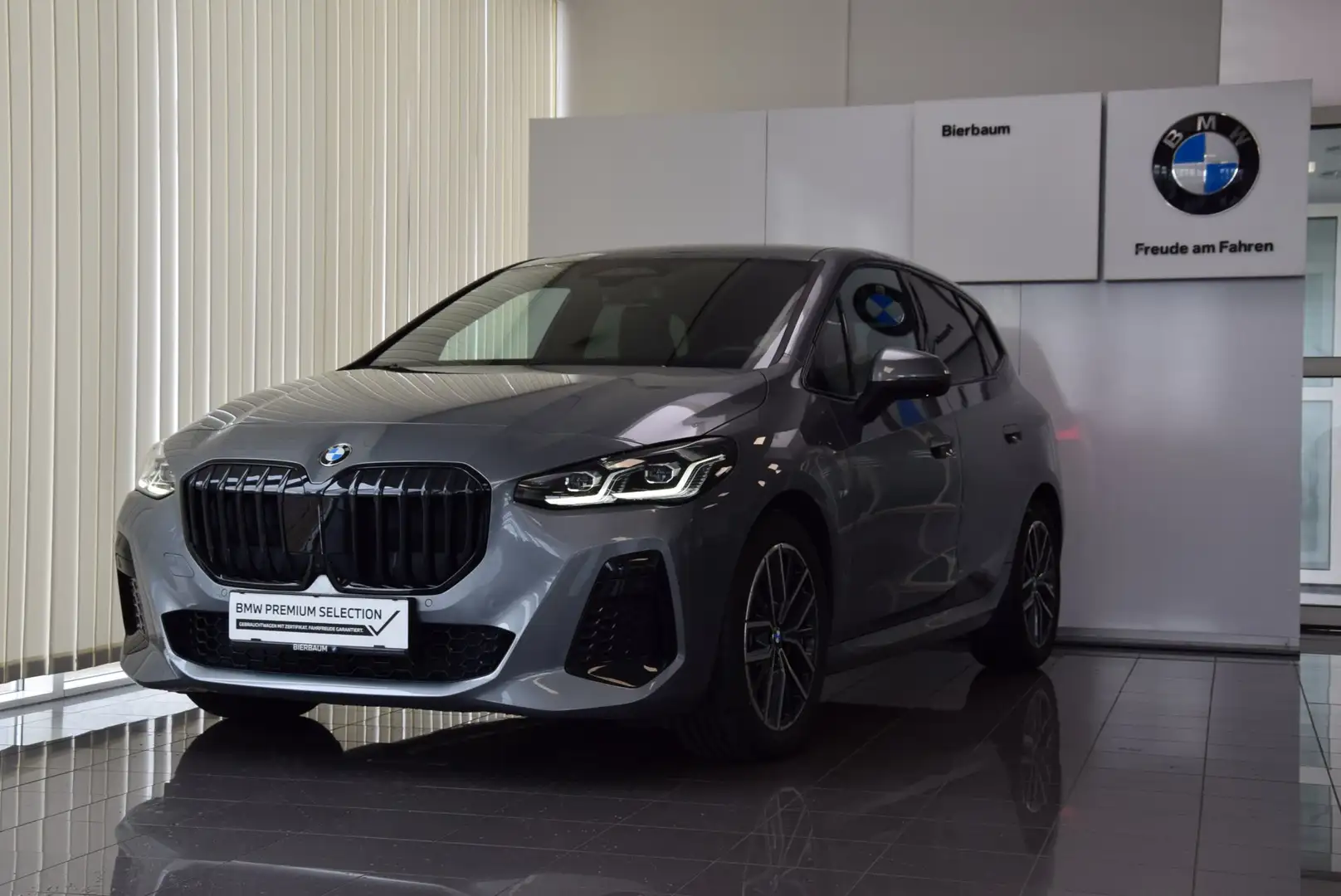 BMW 223 223i Active Tourer Grau - 1