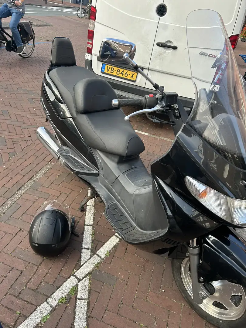 Suzuki Burgman 400 - 1