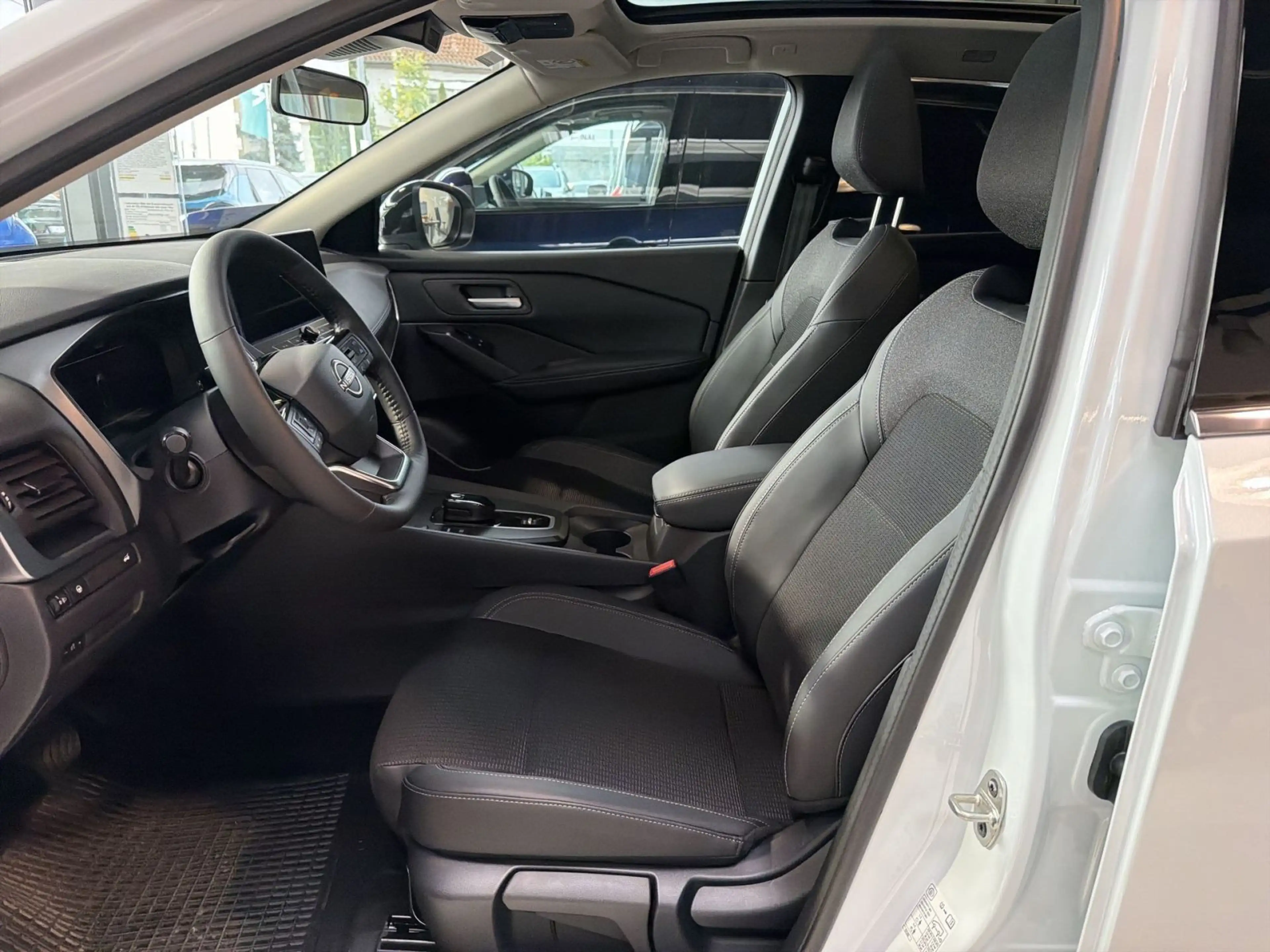 Nissan Qashqai 1.5 VC-T N-Connecta e-Power — photo 12