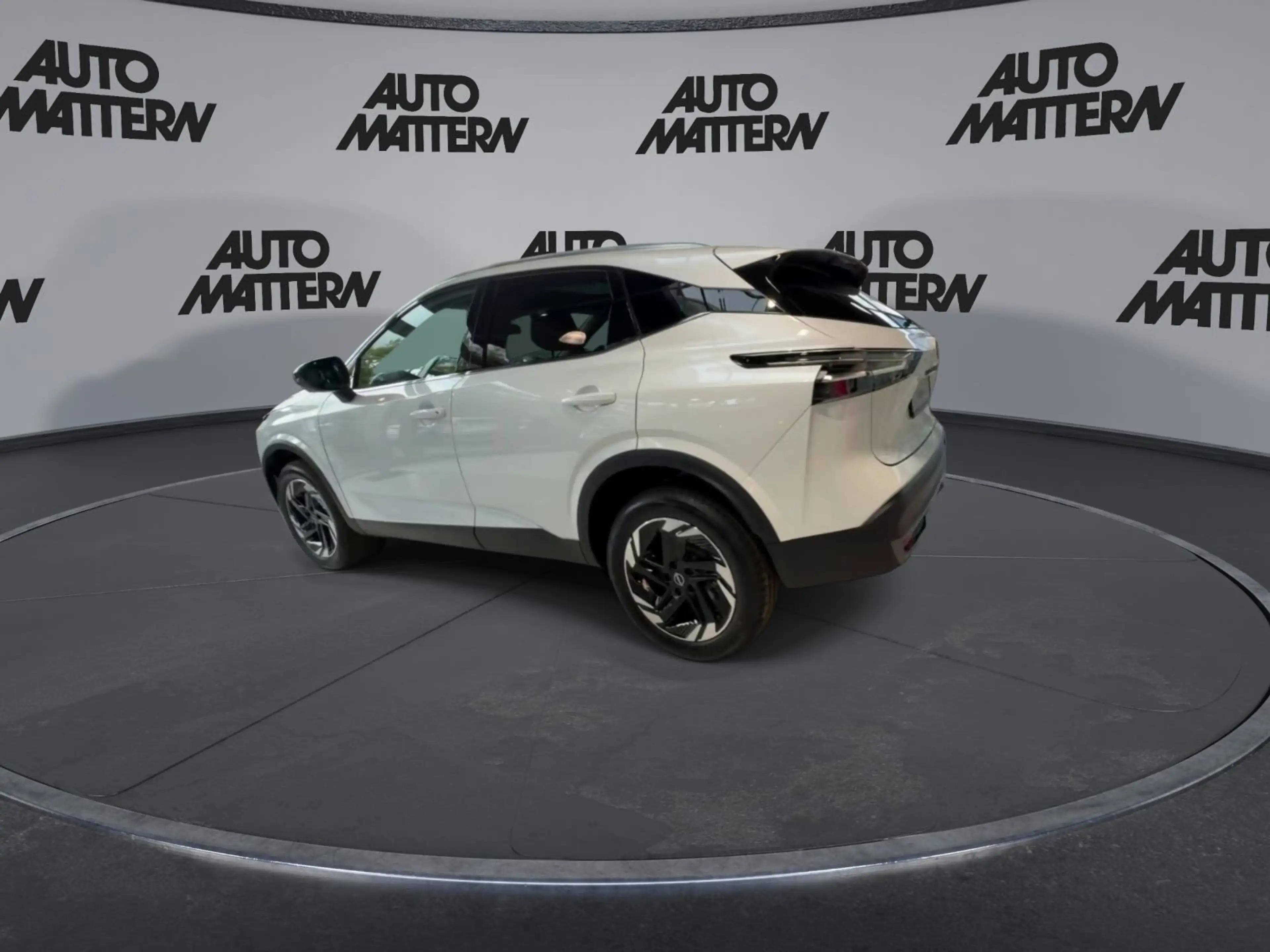 Nissan Qashqai 1.5 VC-T N-Connecta e-Power — photo 6