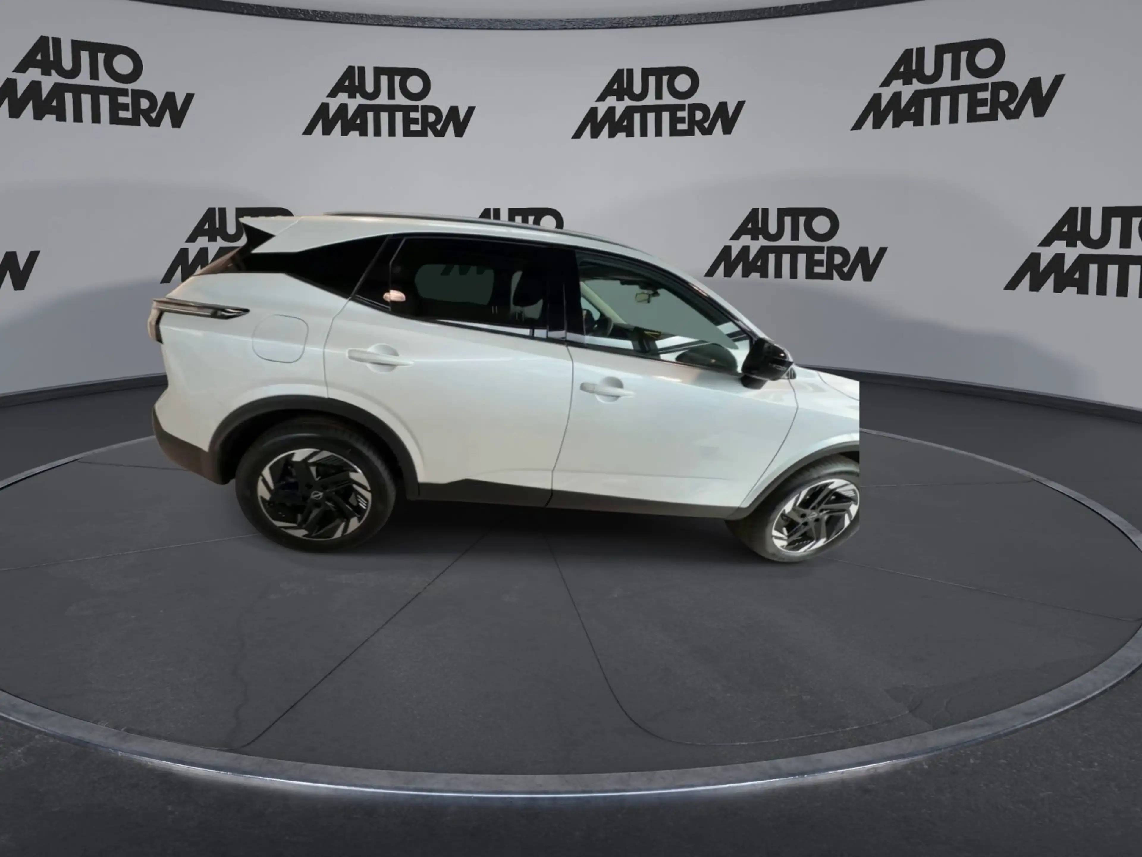 Nissan Qashqai 1.5 VC-T N-Connecta e-Power — photo 9