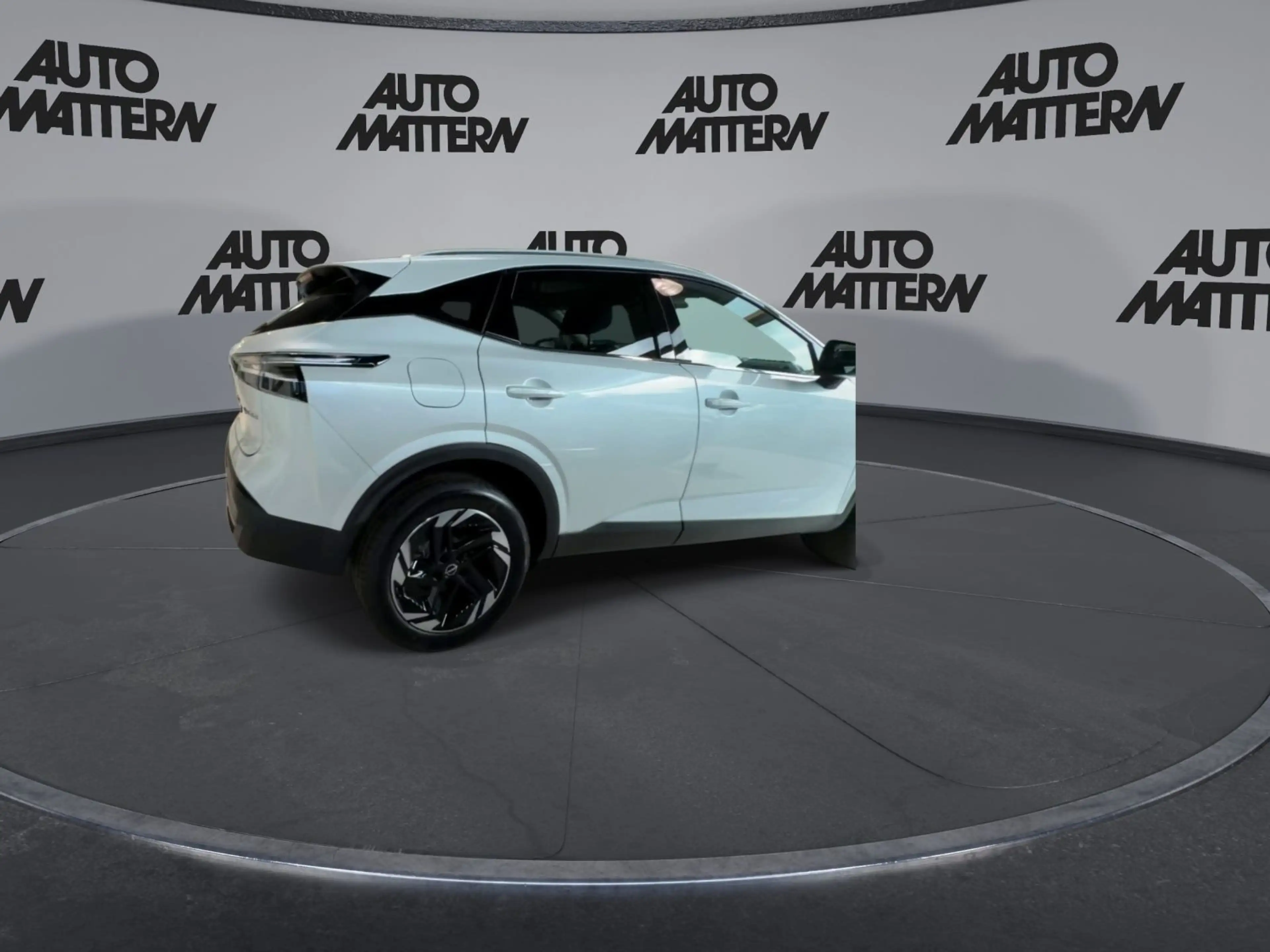 Nissan Qashqai 1.5 VC-T N-Connecta e-Power — photo 8
