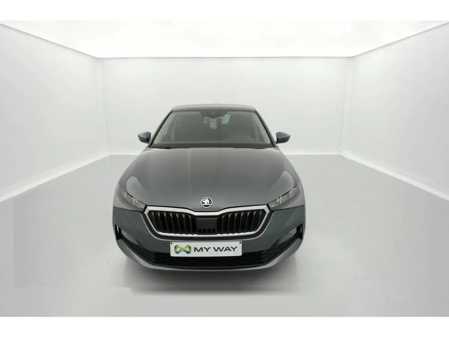 Skoda Scala Scala Clever 1,0 TSI 81 KW 7-speed automat. Grijs - 2