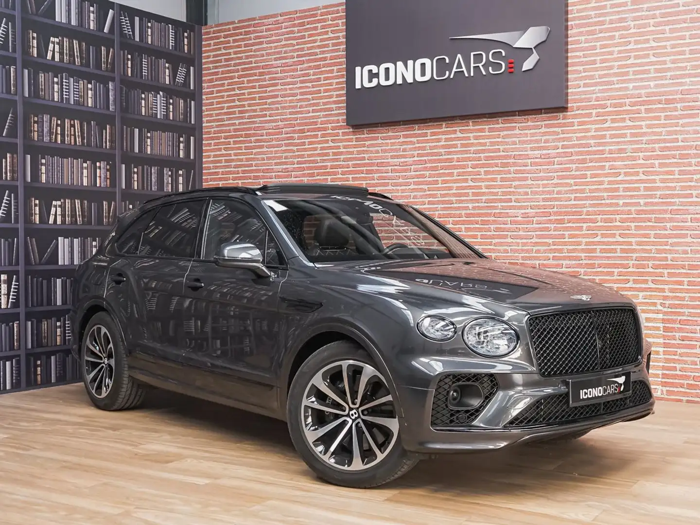 Bentley Bentayga 4.0 V8 4WD AUTO - 2