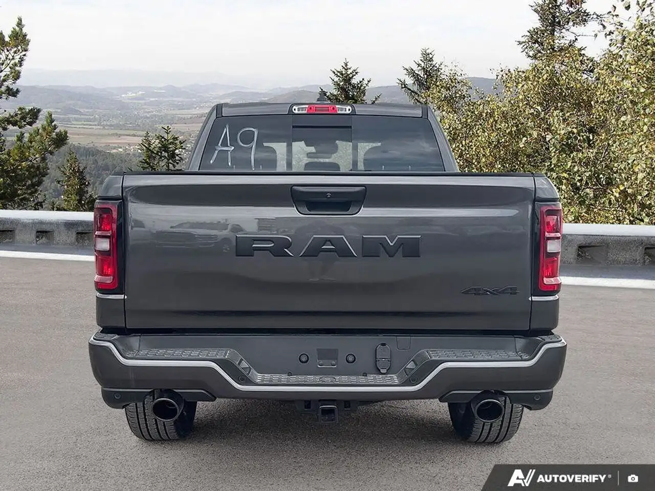RAM 1500 photo RAM 1500