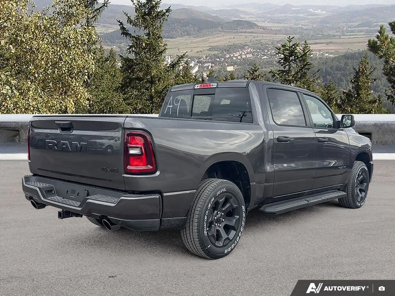 RAM 1500 photo RAM 1500