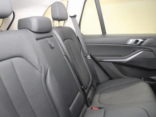 BMW X5 X5 view 8
