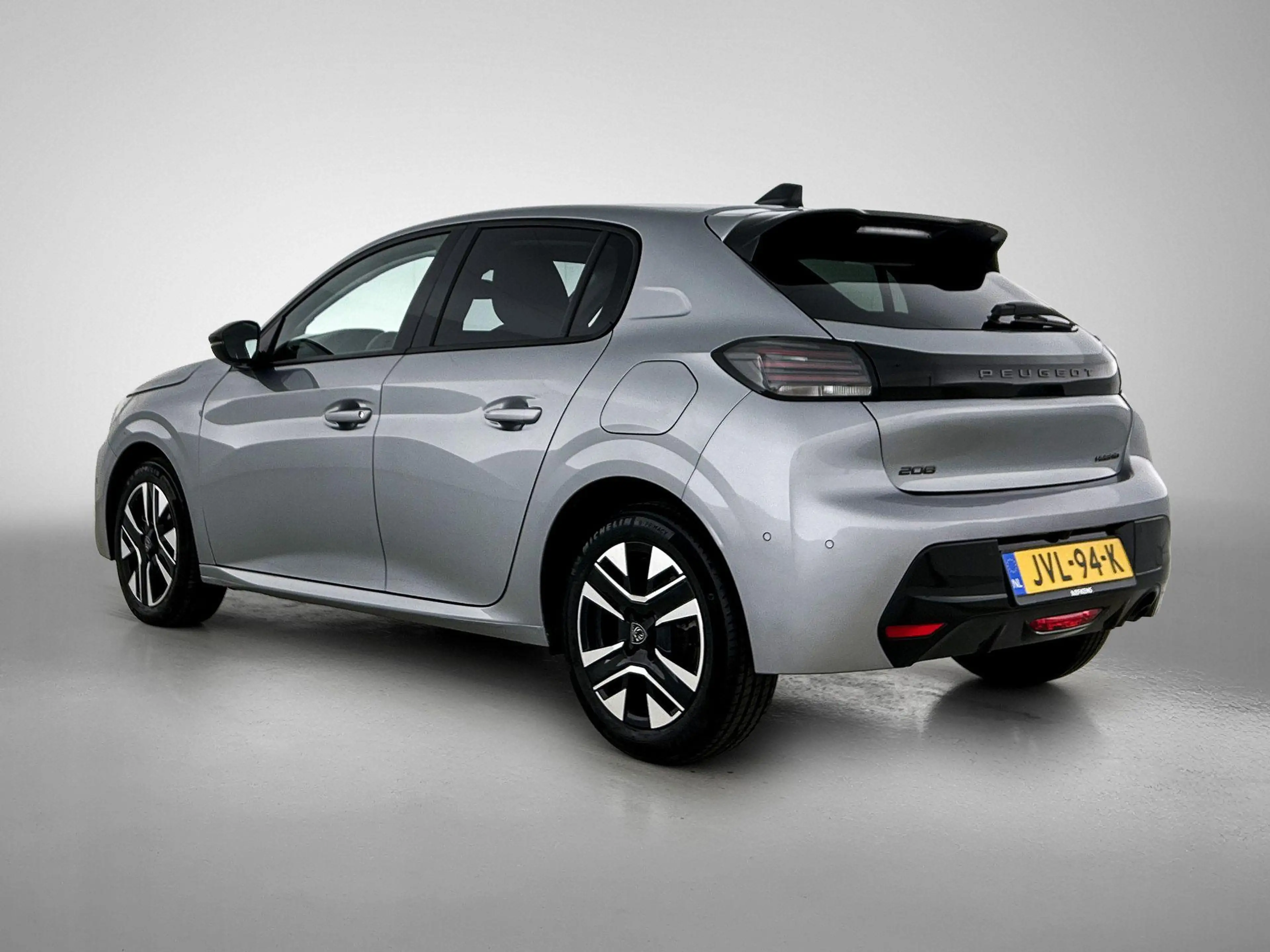 Peugeot 208 Allure Hybrid 110pk Automaat | Navigatie | 360° Ca — photo 3