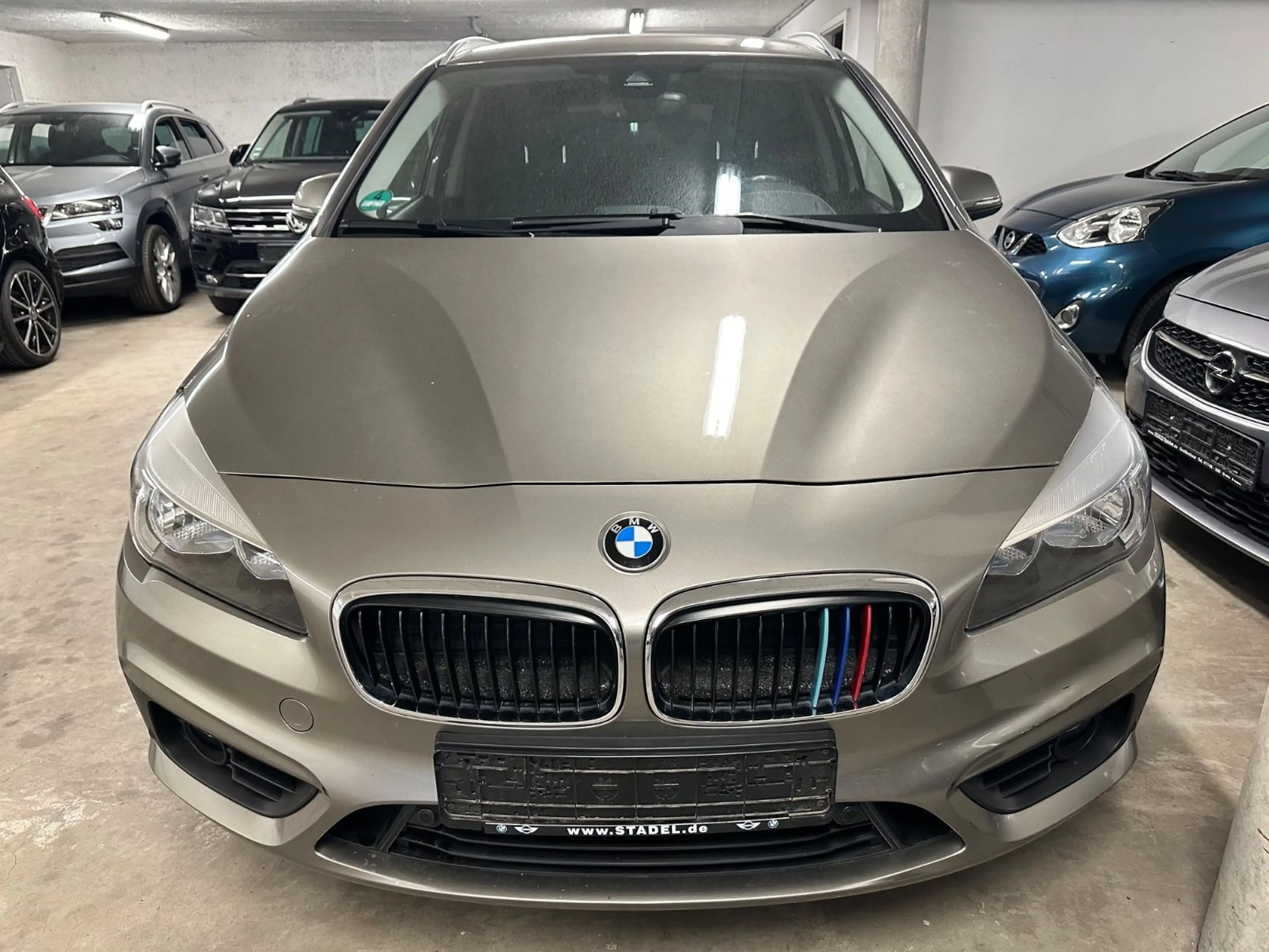 BMW 220 Active Tourer 220 i Navi PDC SHZ Sport Line — photo 3