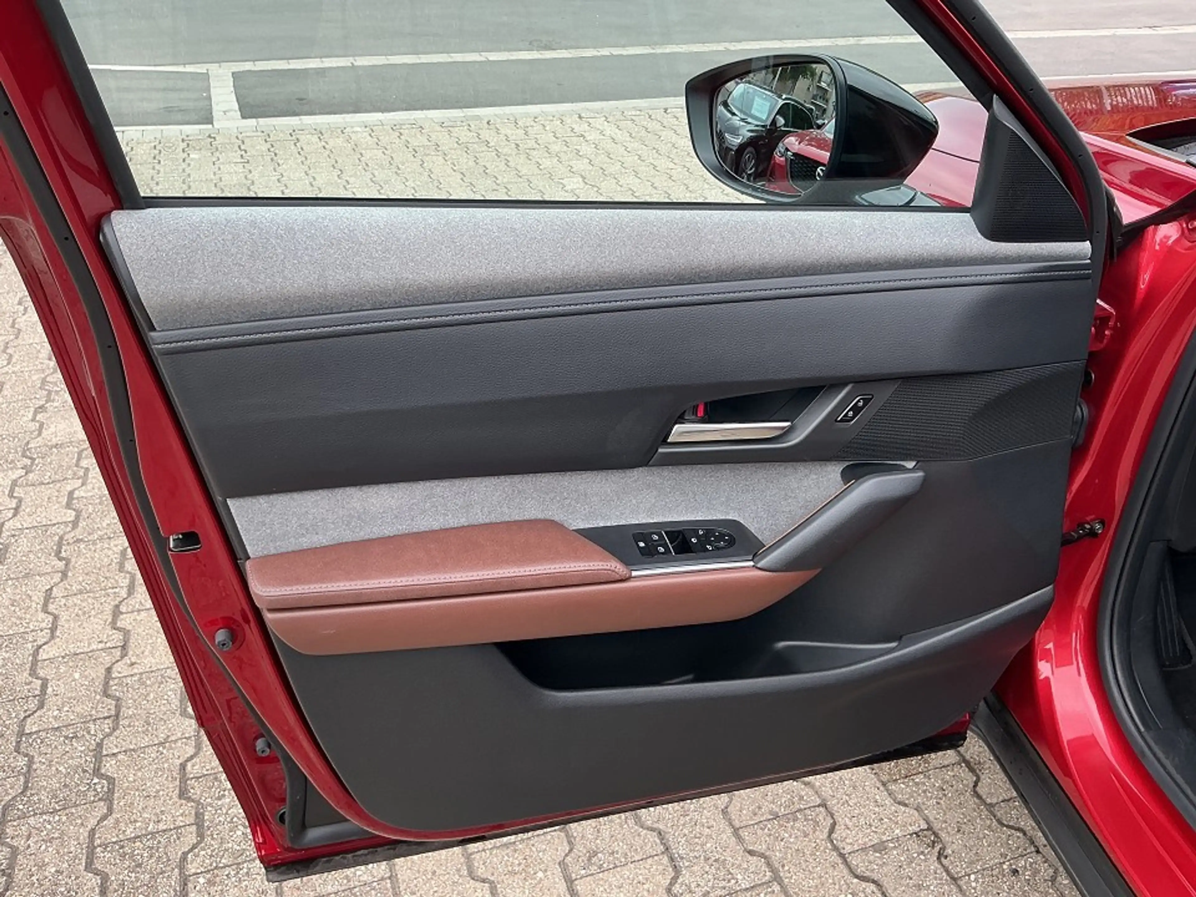Mazda MX-30 35,5 kWh e-SKY EV 145 PS Advantage Garantie bis 06 — photo 15
