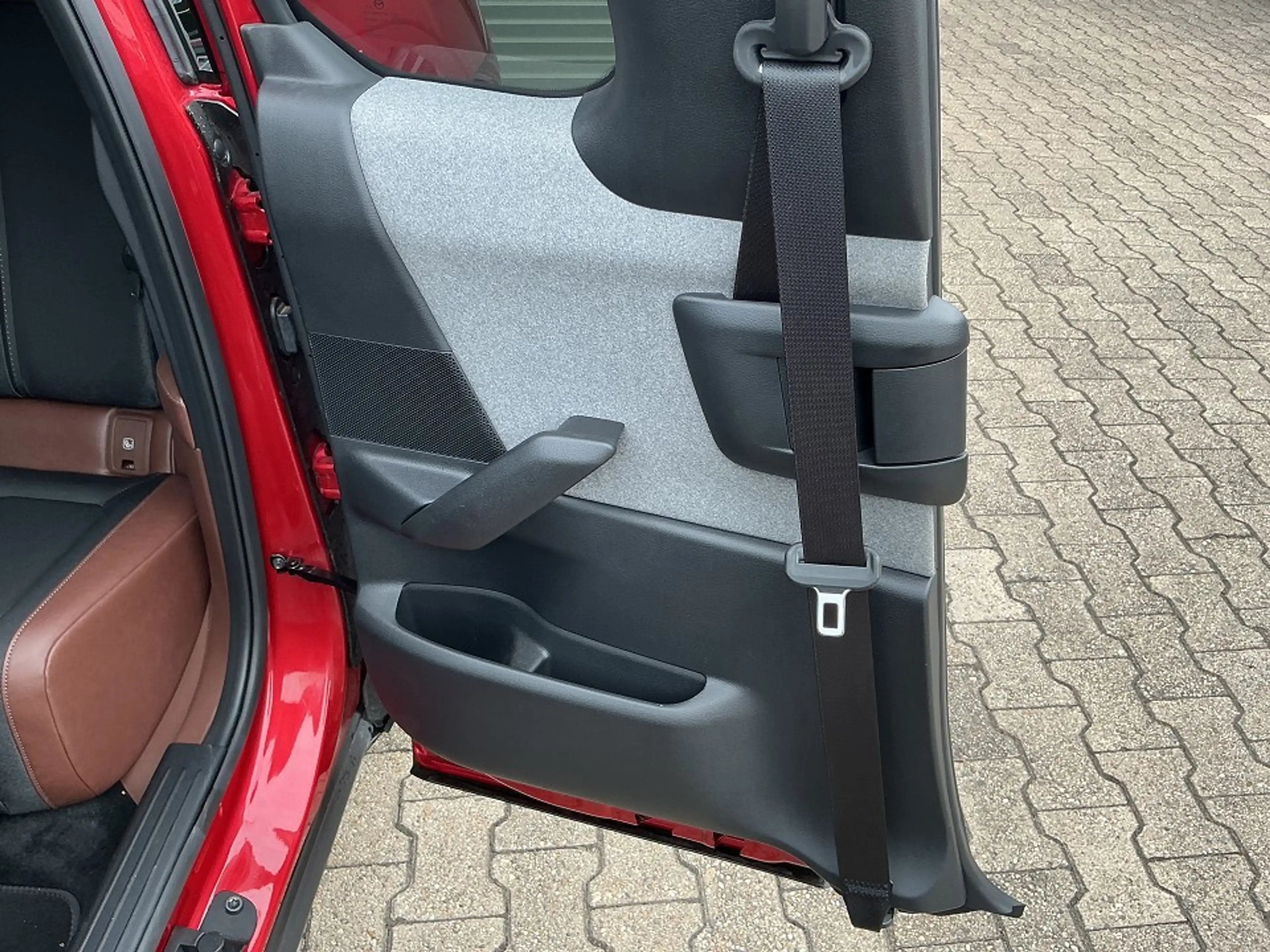 Mazda MX-30 35,5 kWh e-SKY EV 145 PS Advantage Garantie bis 06 — photo 12