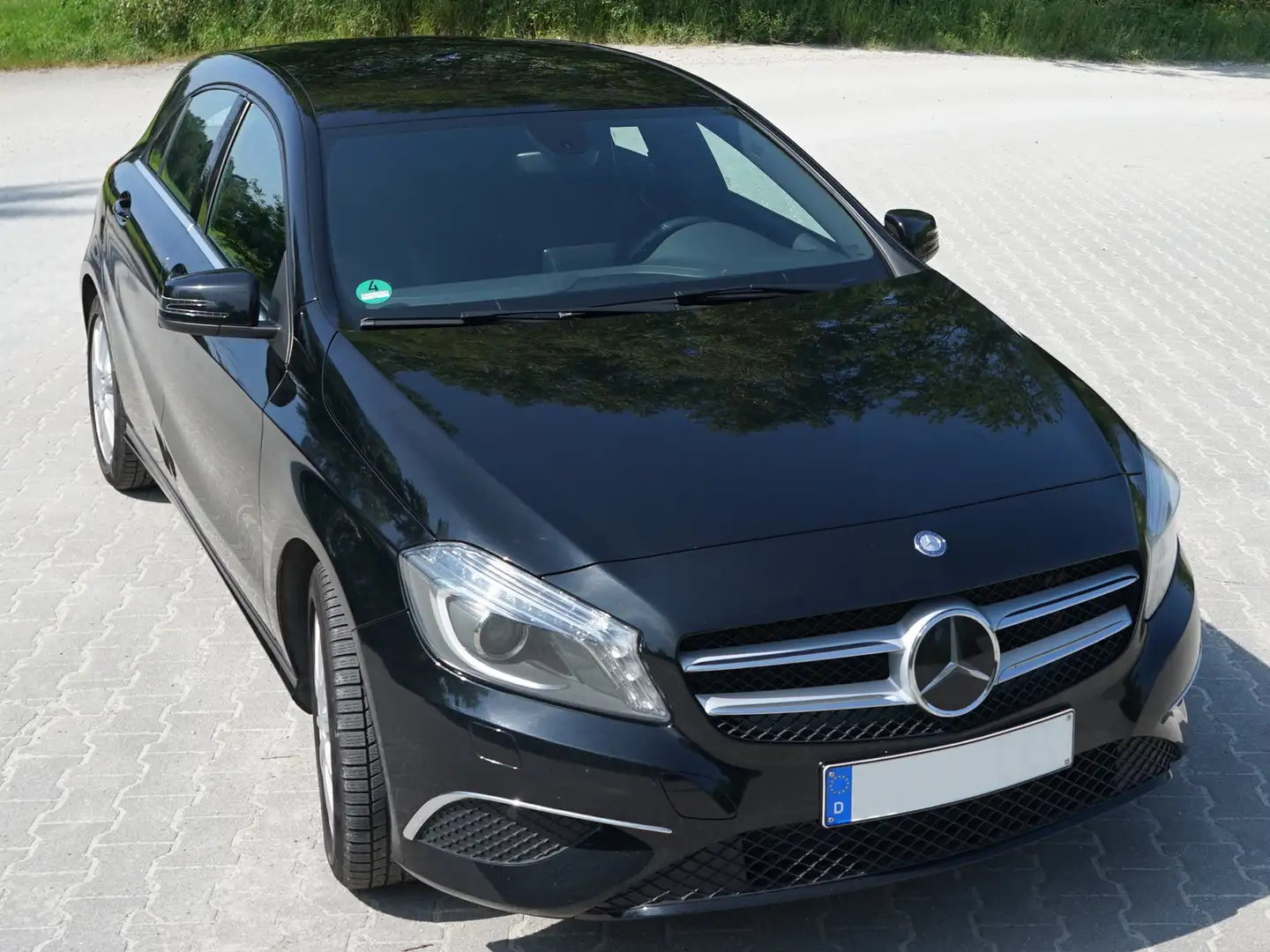 Mercedes-Benz A 200 A 200 CDI Urban crna - 1