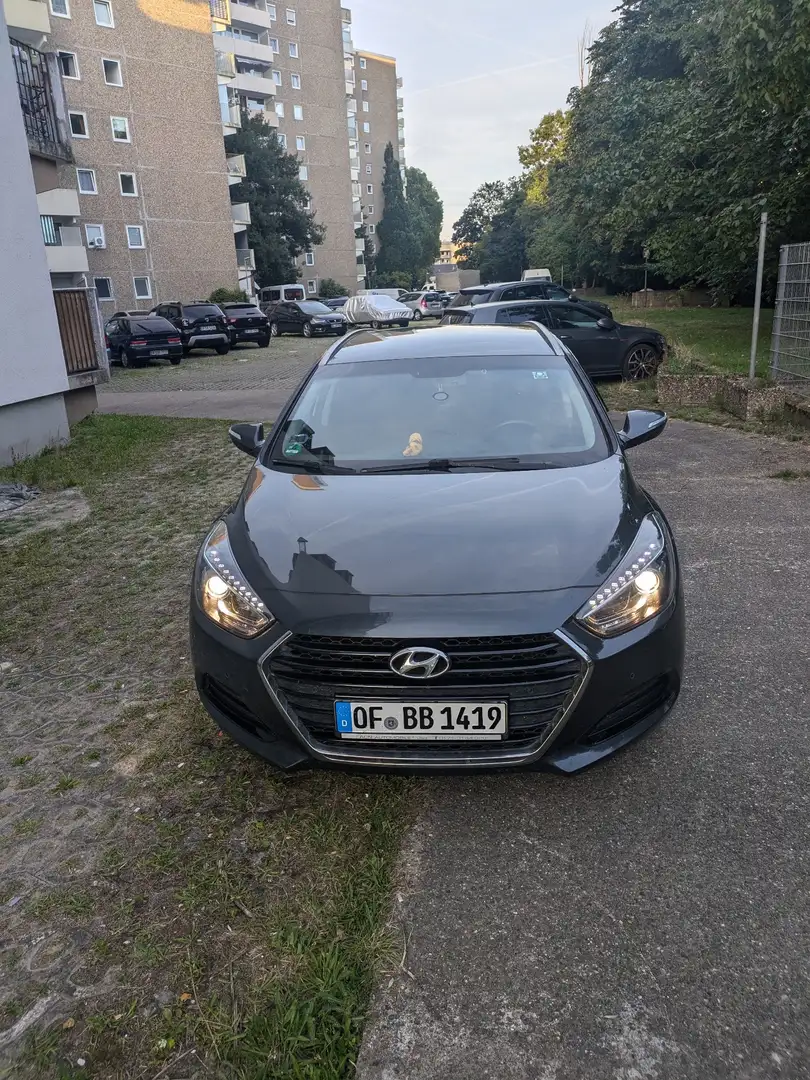 Hyundai i40 1.7 CRDi Style - 1
