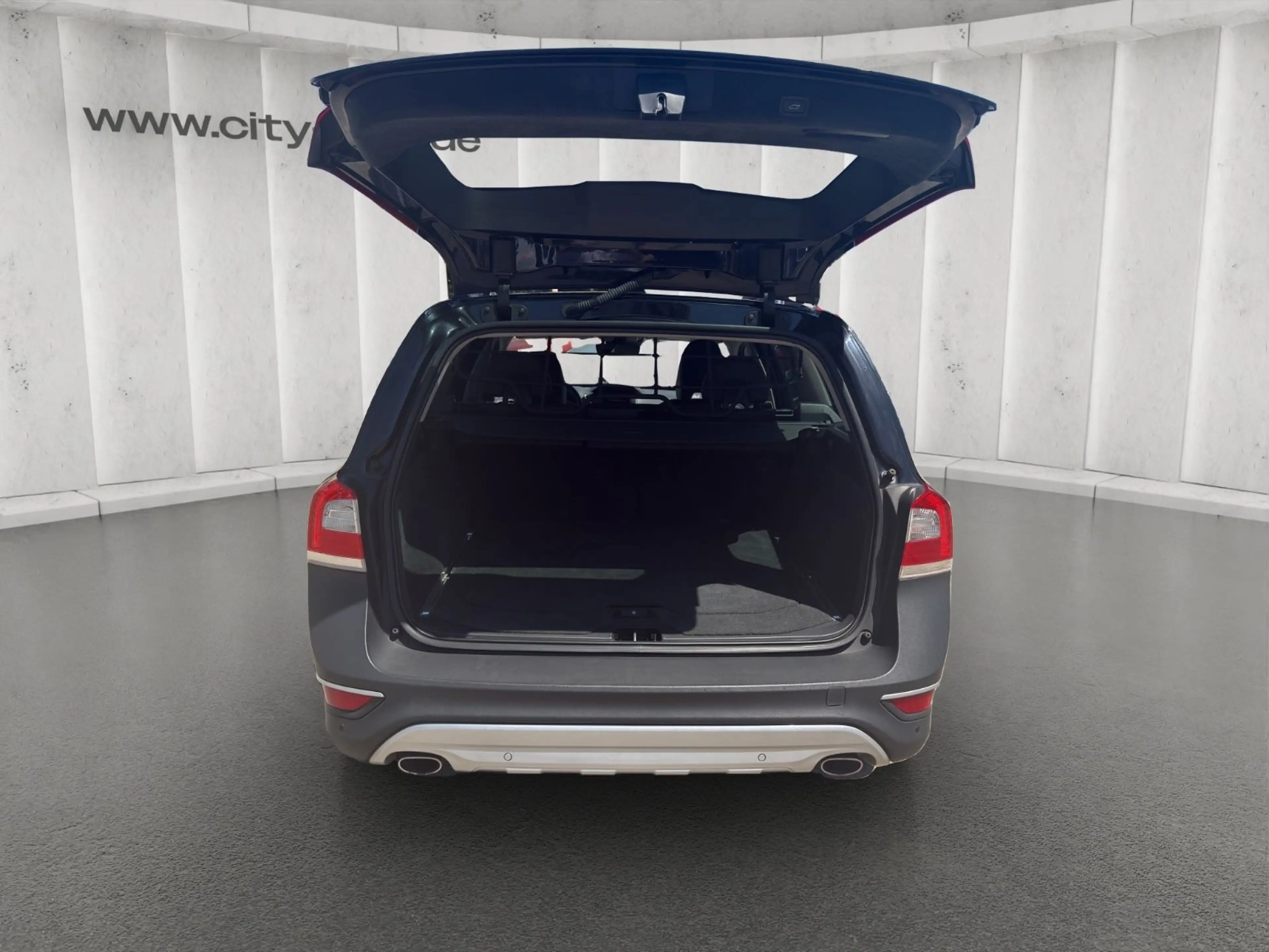 Volvo XC70 Summum AWD*Autom.*Bi-Xenon*Standhzg.*Leder — photo 9