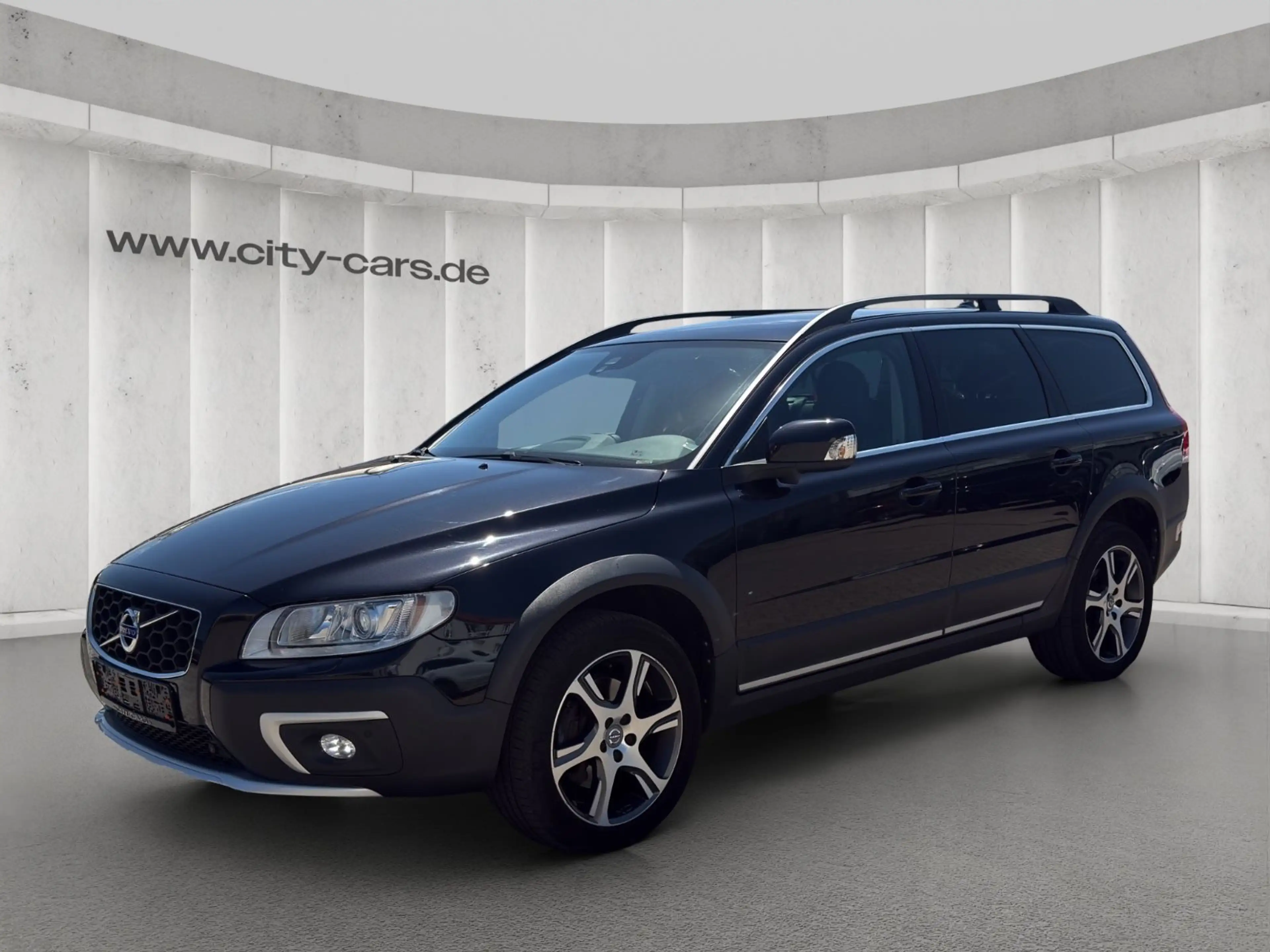 Volvo XC70 Summum AWD*Autom.*Bi-Xenon*Standhzg.*Leder
