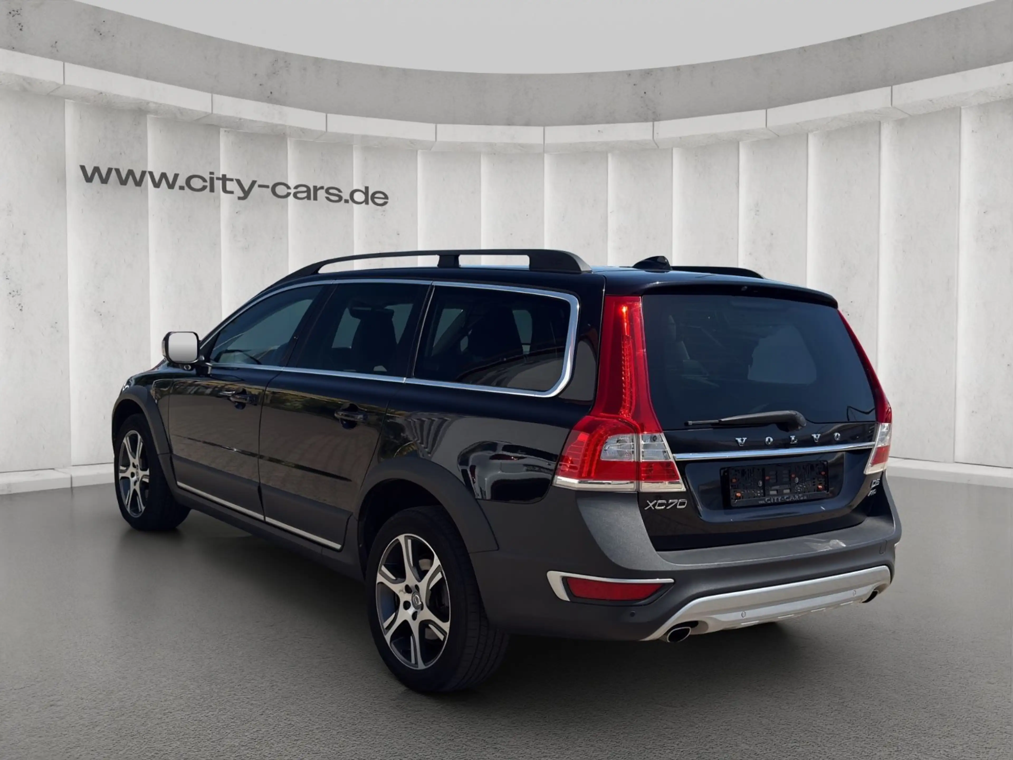 Volvo XC70 Summum AWD*Autom.*Bi-Xenon*Standhzg.*Leder — photo 4