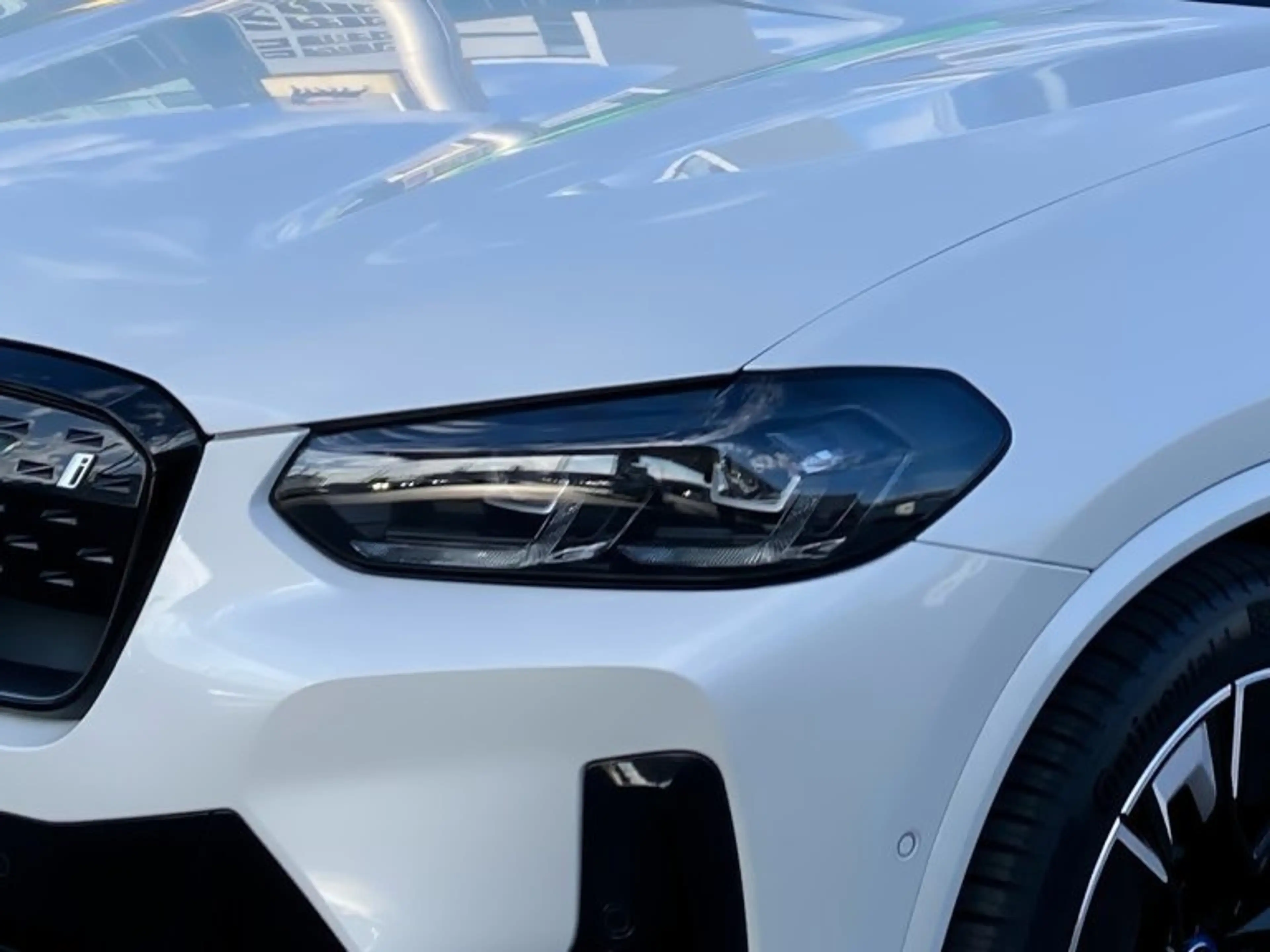 BMW iX3 M 73,8kWh Sport — photo 7