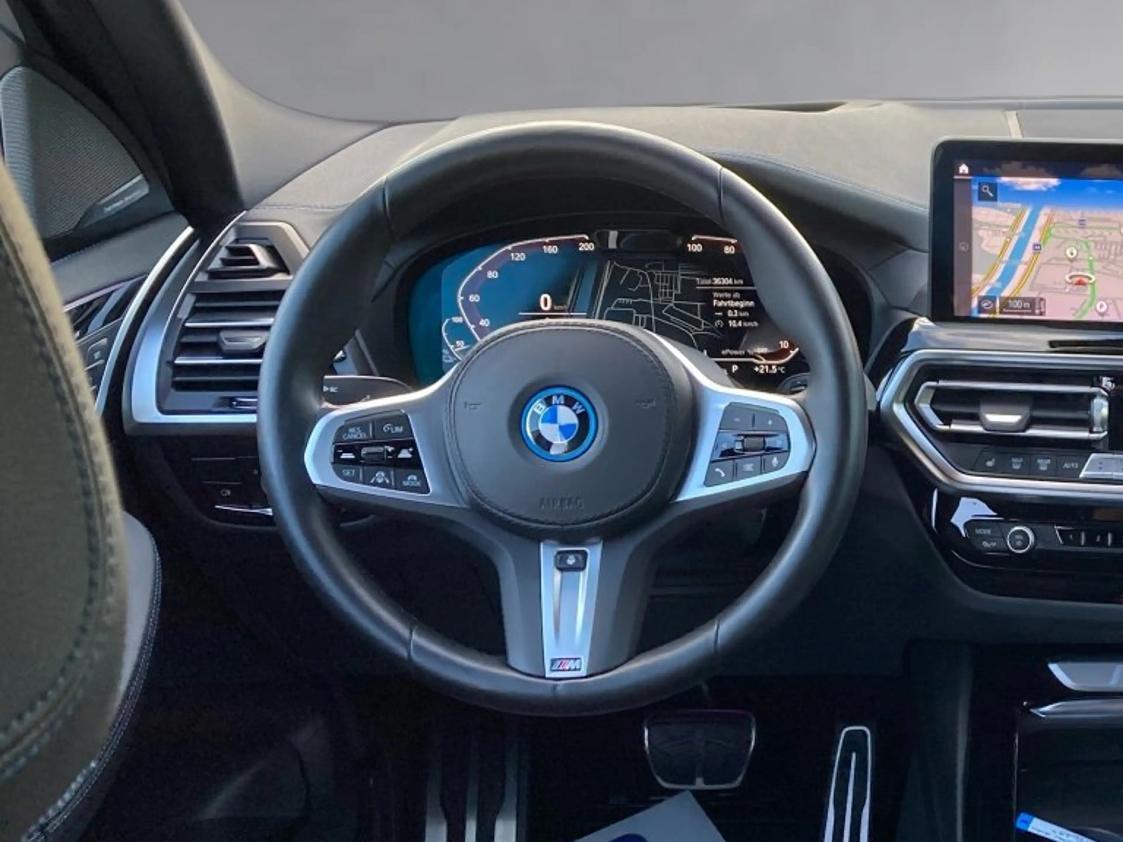BMW iX3 M 73,8kWh Sport — photo 10