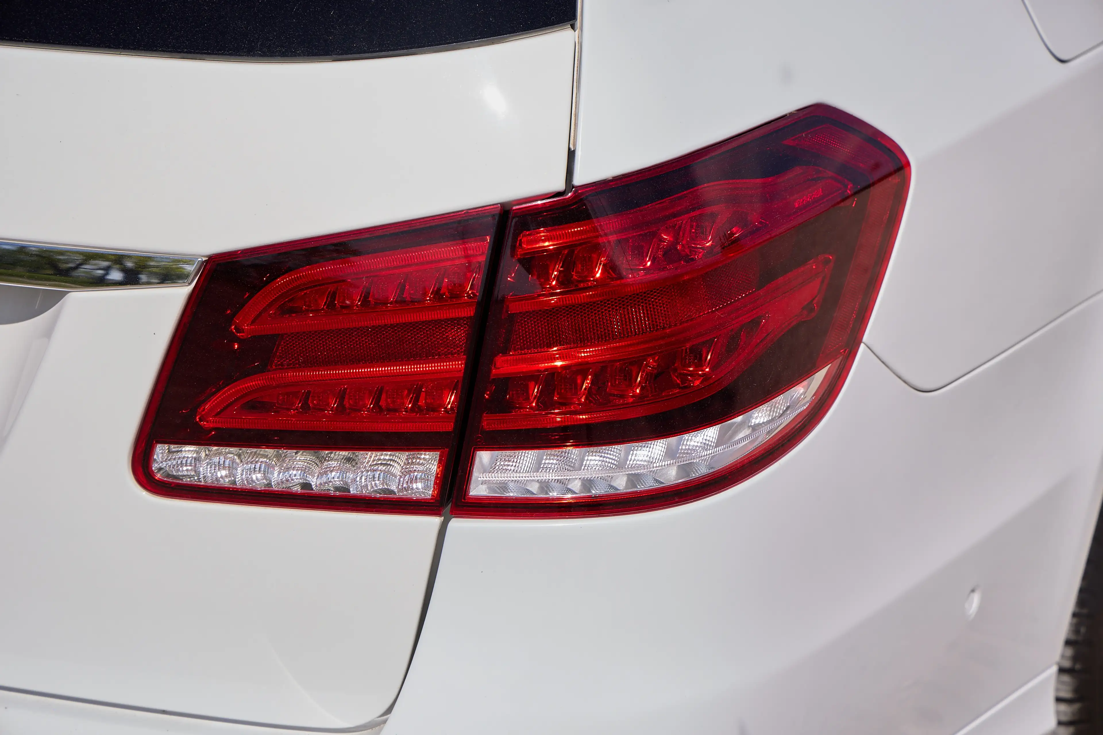 Mercedes-Benz E 250 E 250 T CDI 4Matic 7G-TRONIC Avantgarde — photo 7