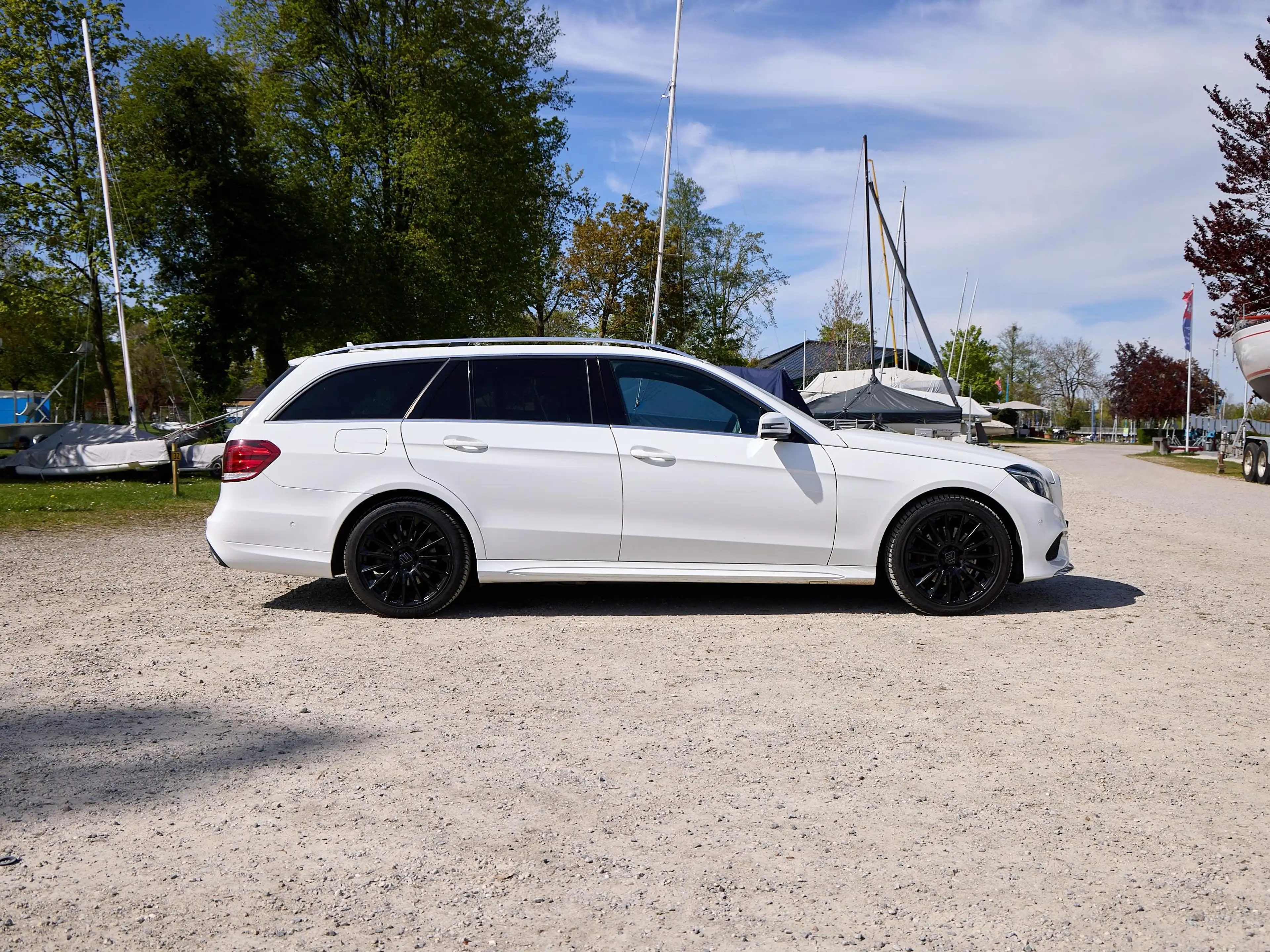 Mercedes-Benz E 250 E 250 T CDI 4Matic 7G-TRONIC Avantgarde — photo 5