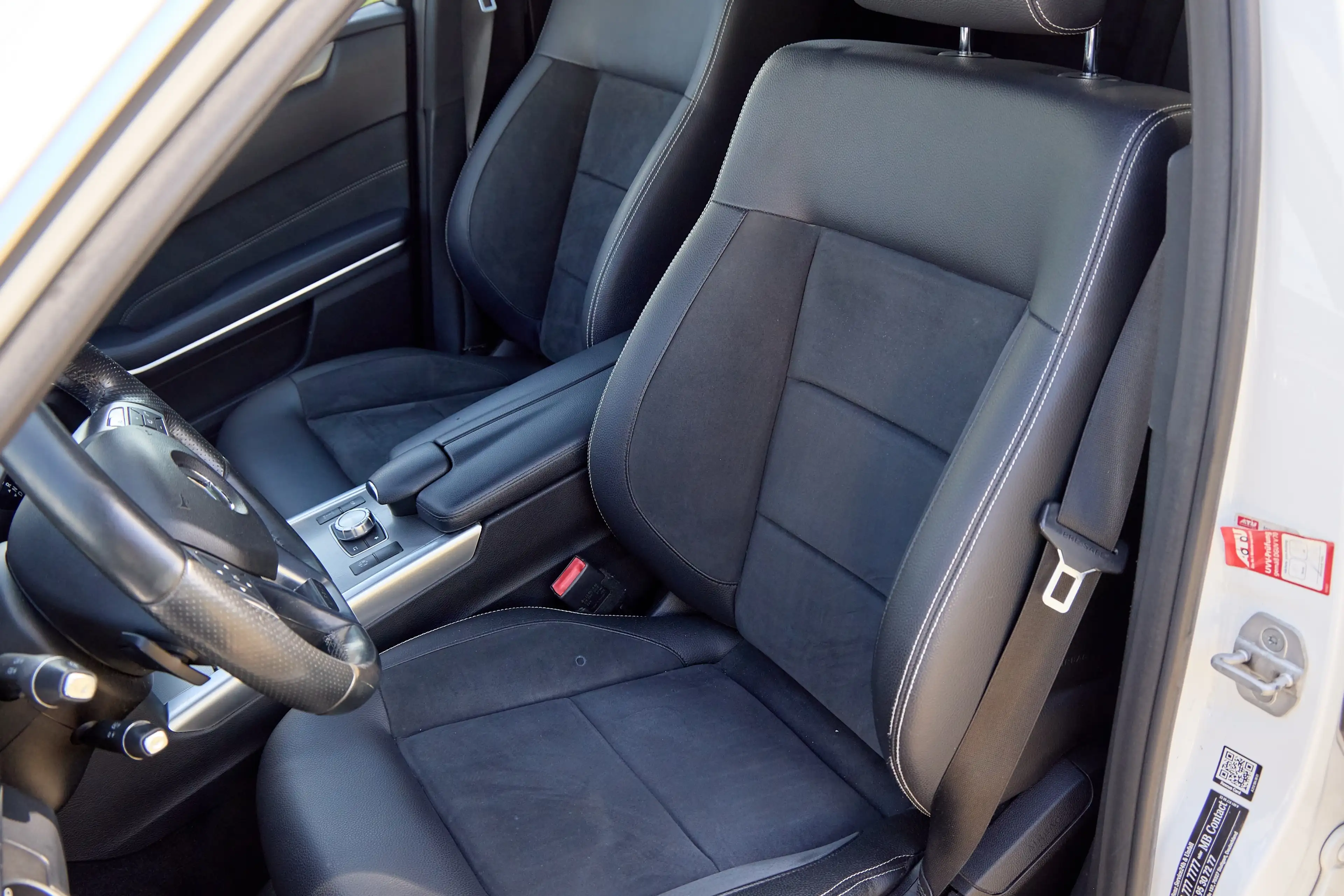 Mercedes-Benz E 250 E 250 T CDI 4Matic 7G-TRONIC Avantgarde — photo 12