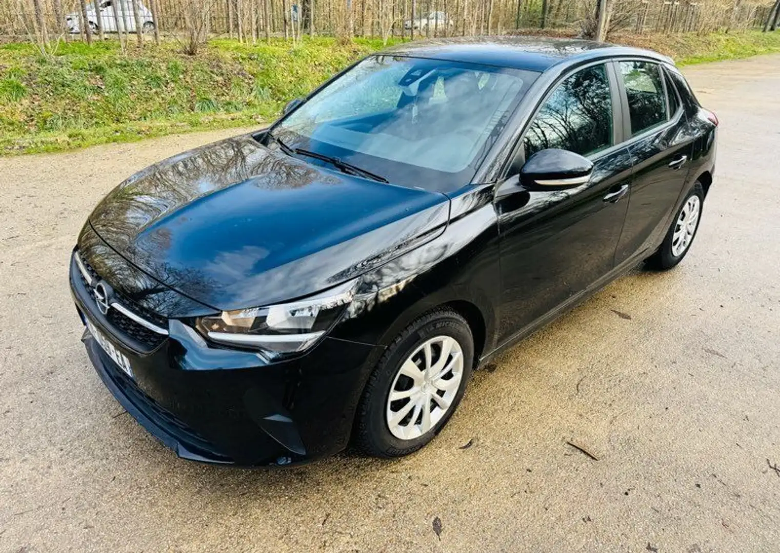 Opel Corsa 1.2 L 75 ch 5 Portes Noir - 1