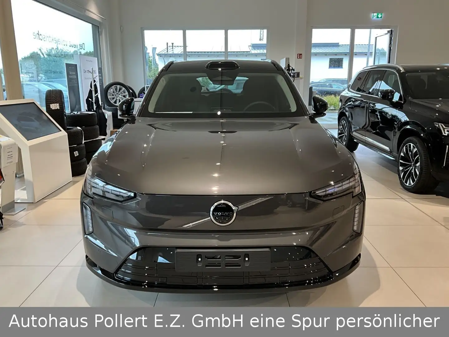 Volvo EX90 Plus Pure Electric AWD Gris - 2